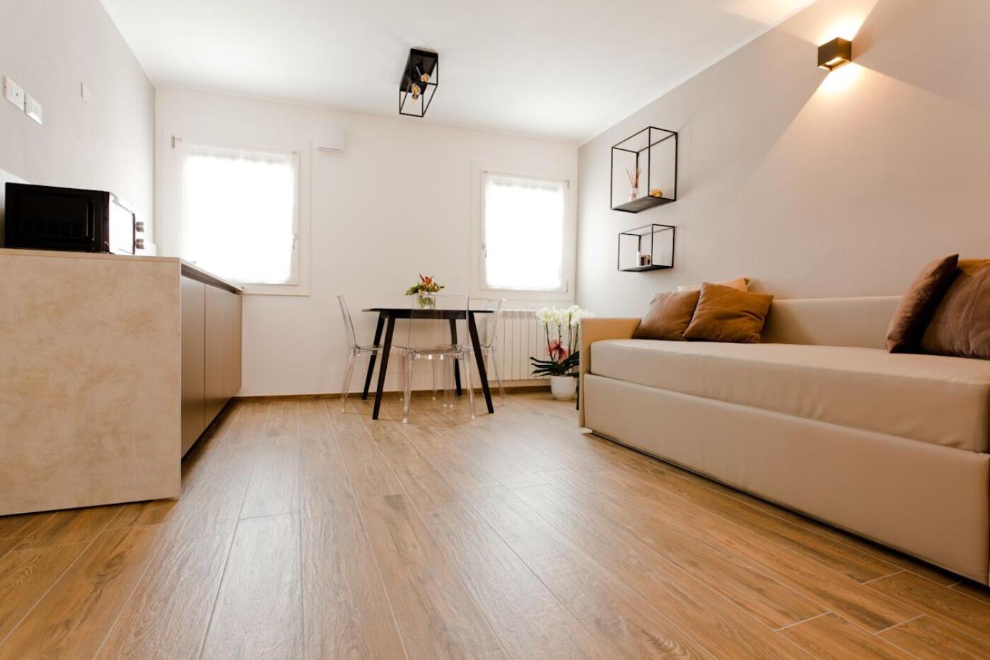 Superior King Room photo 1
