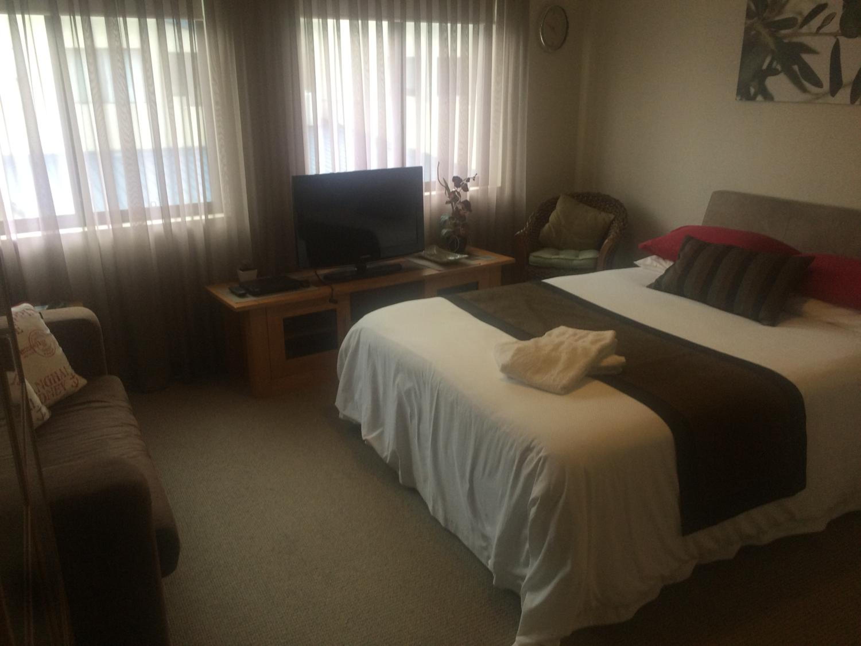 Room 5 Deluxe