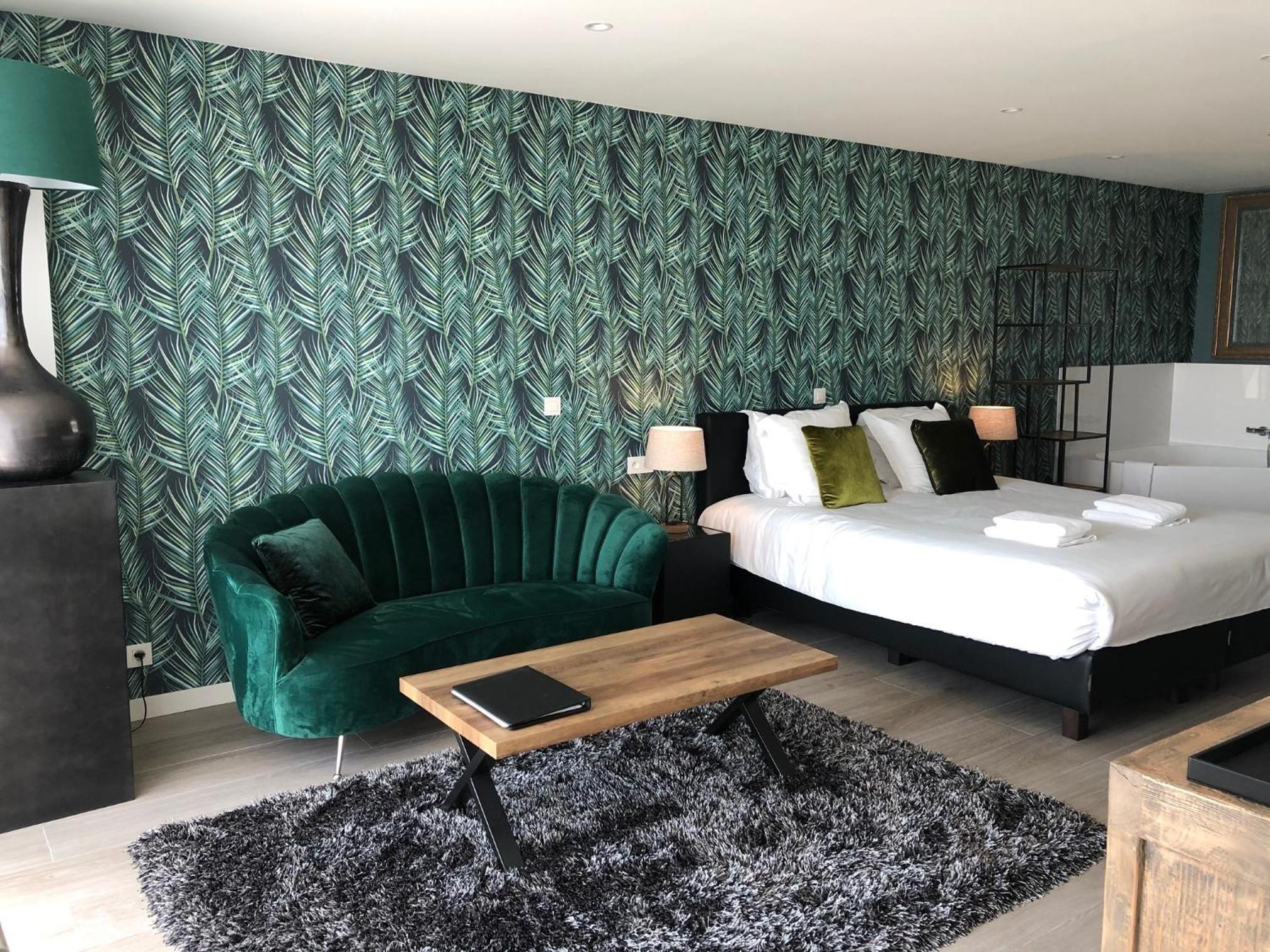 Junior Suite with Balcony