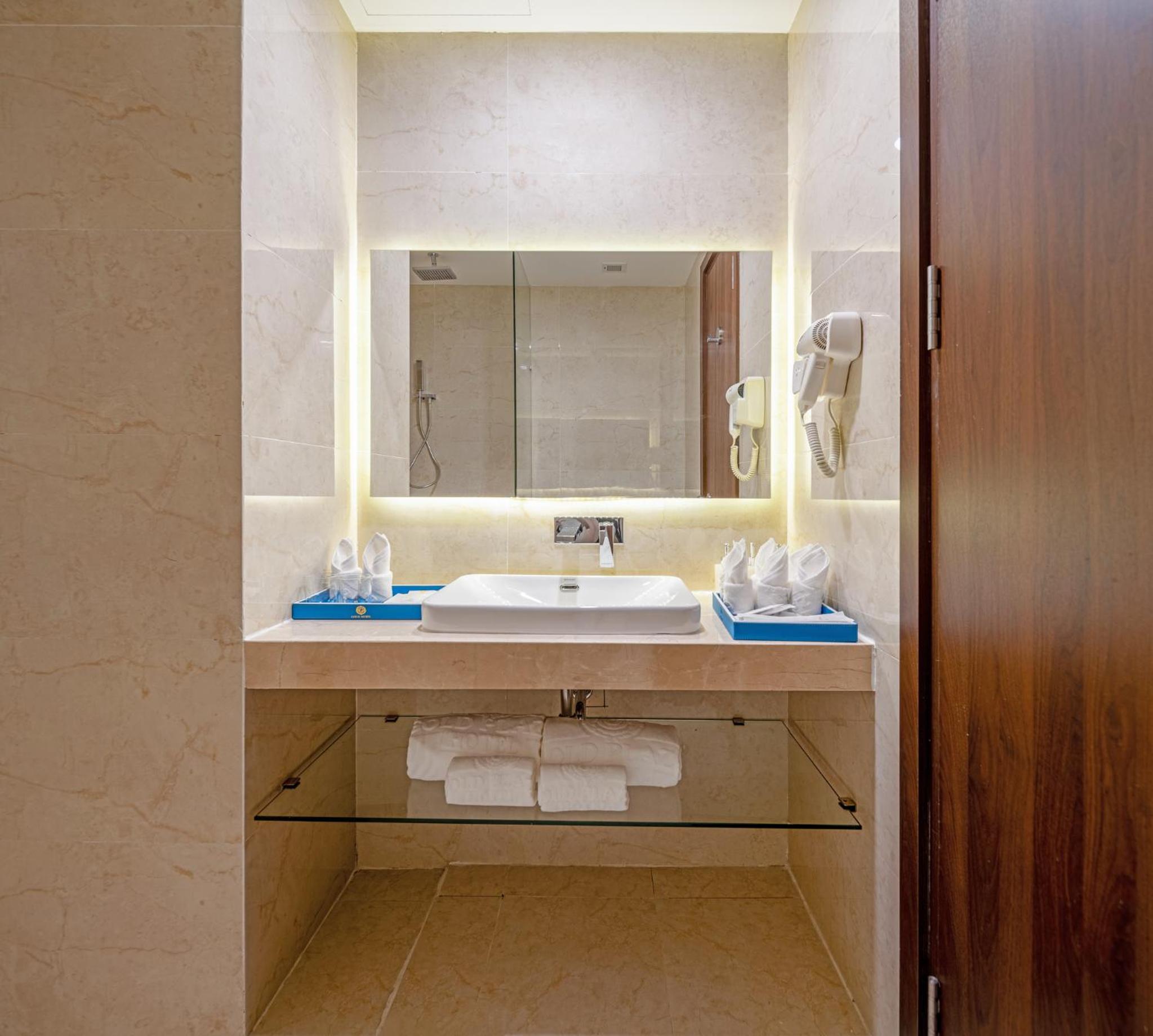 Family Suite - Photo 14