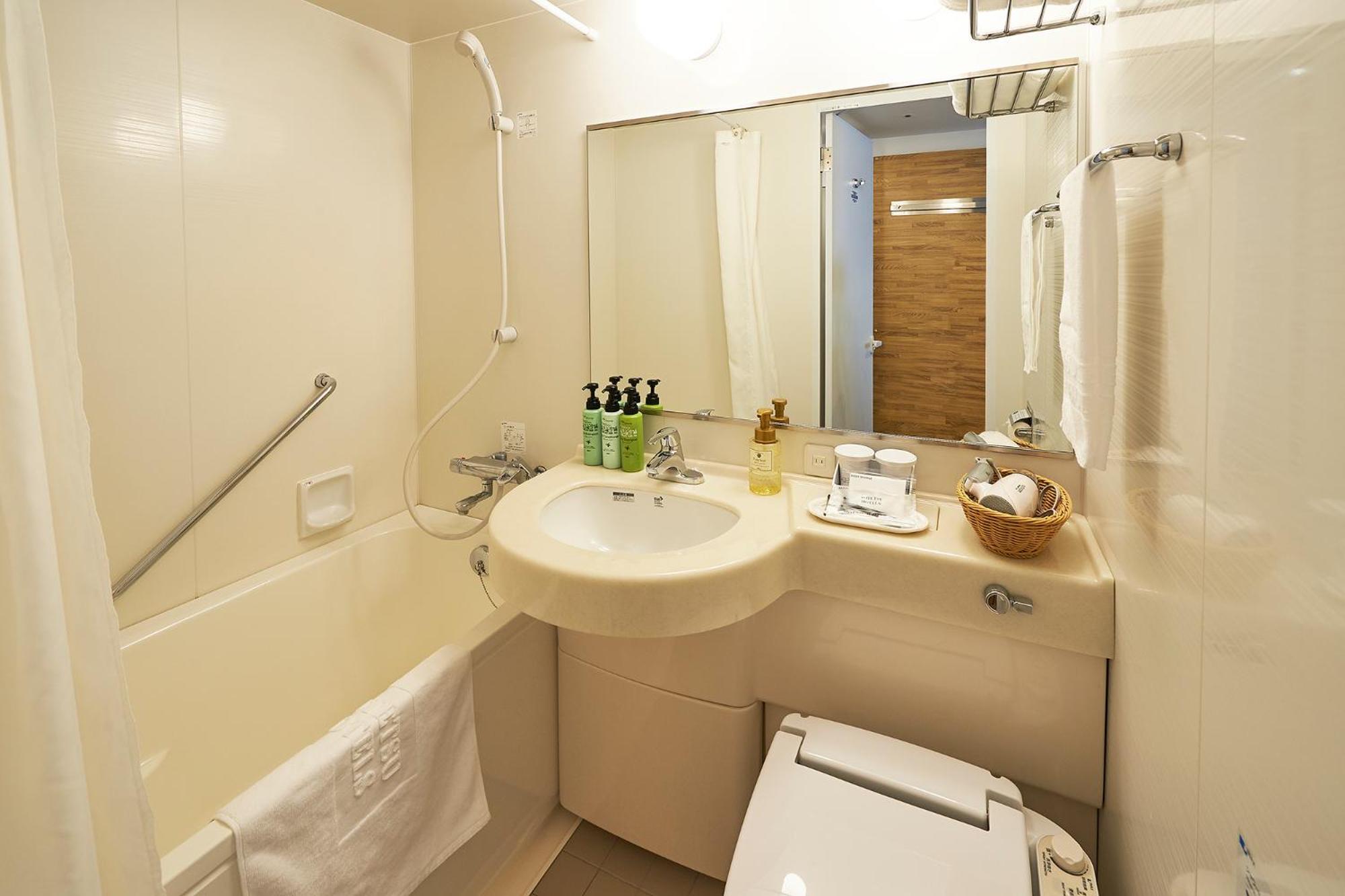 Superior Twin Room - Non-Smoking photo 3