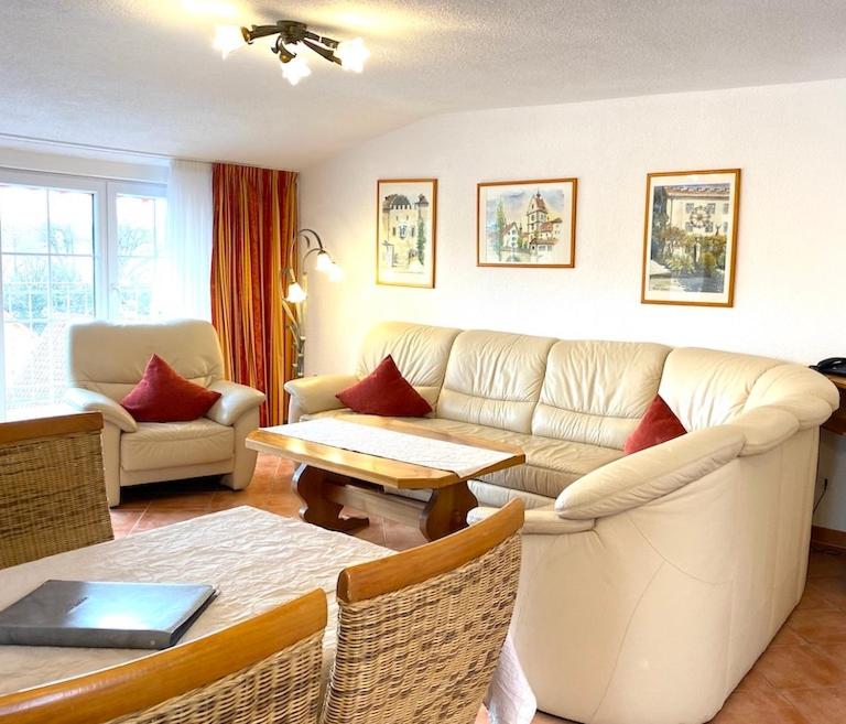Apartment with Balcony photo 1
