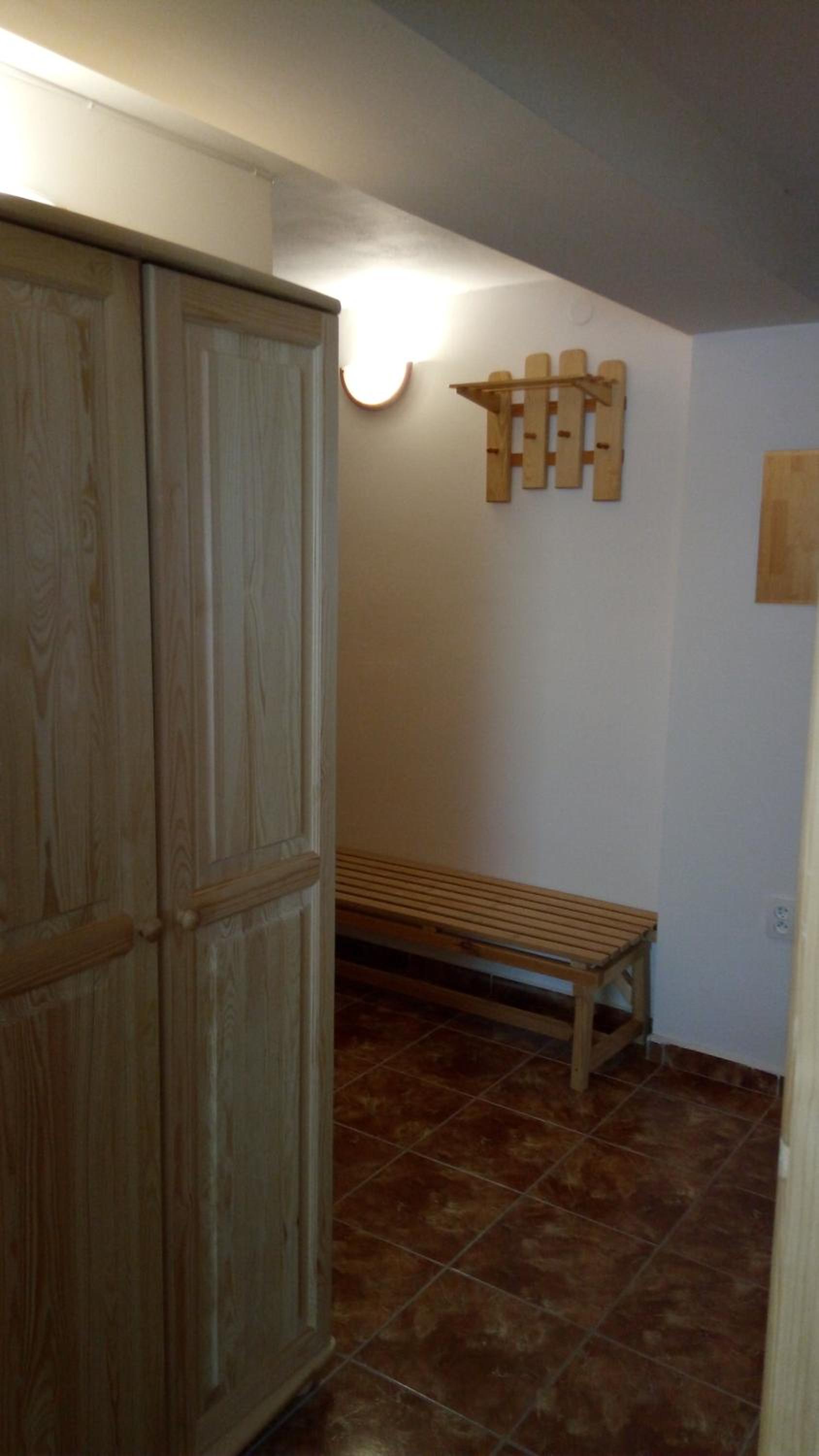 Apartment photo 2