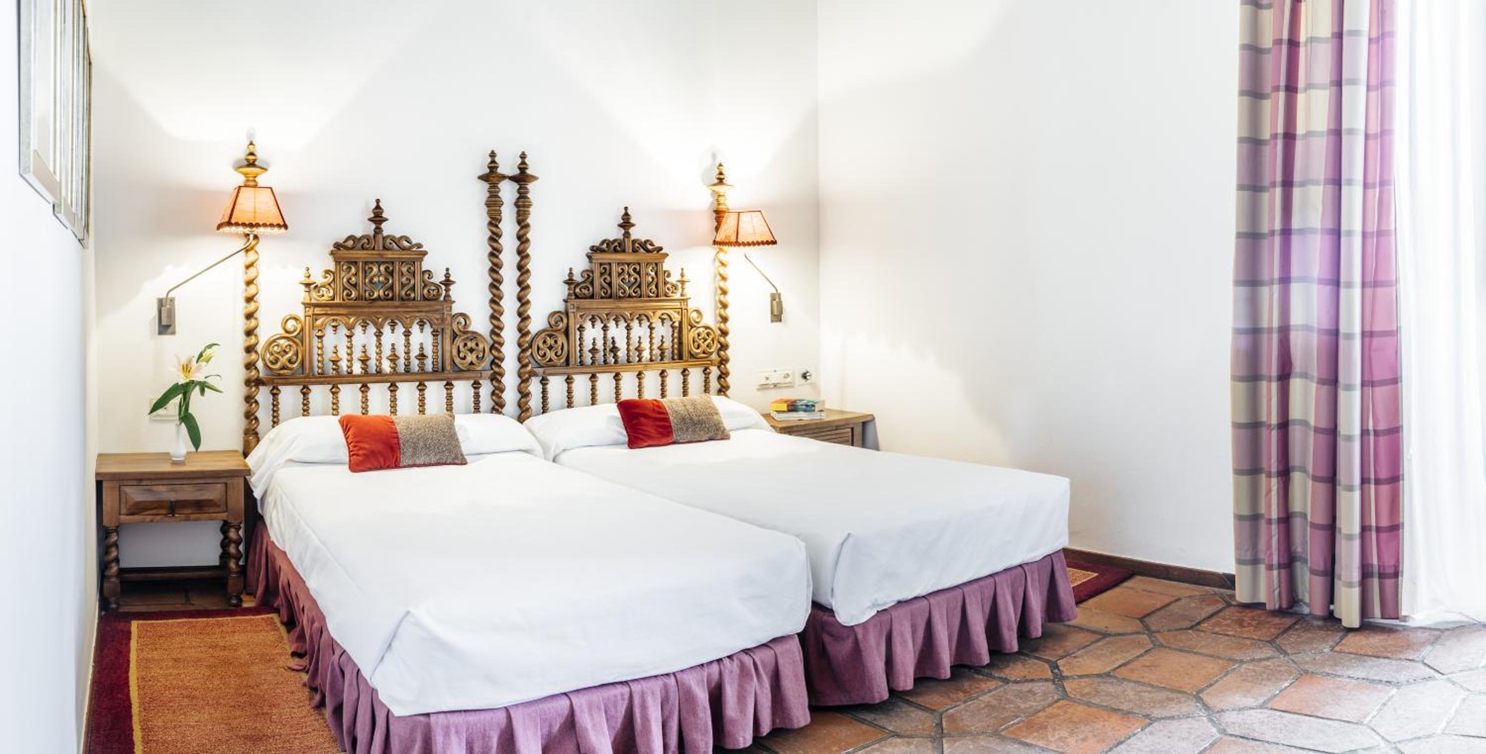 Standard Double Room - Photo 5