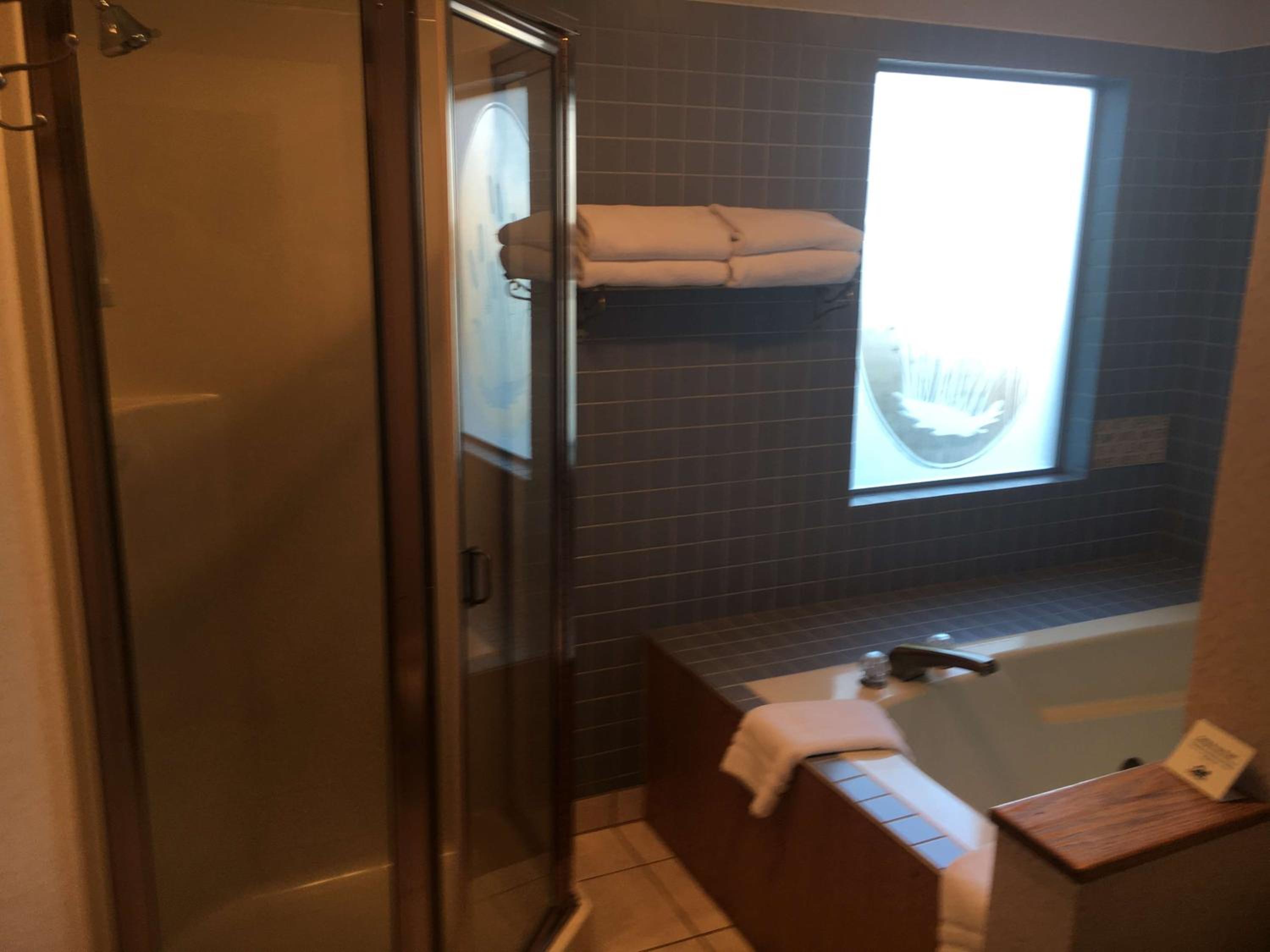 King Room with Spa Bath