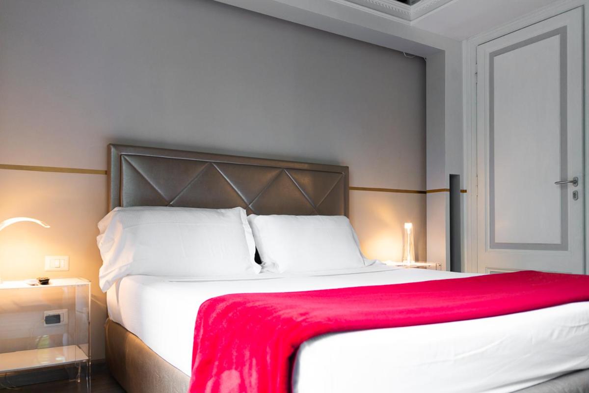 Superior Double Room with City View photo 2