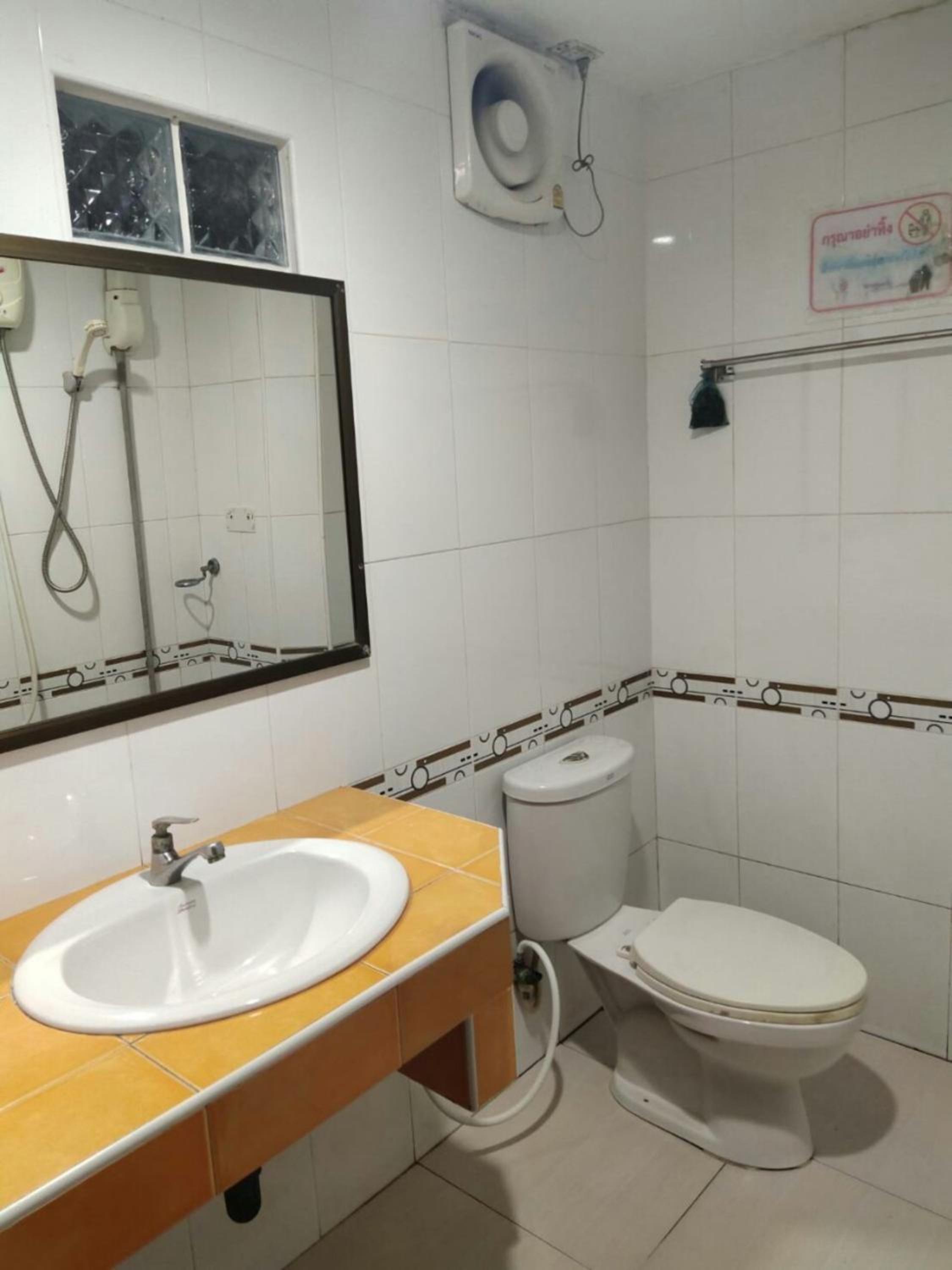 Deluxe Quadruple Room photo 2