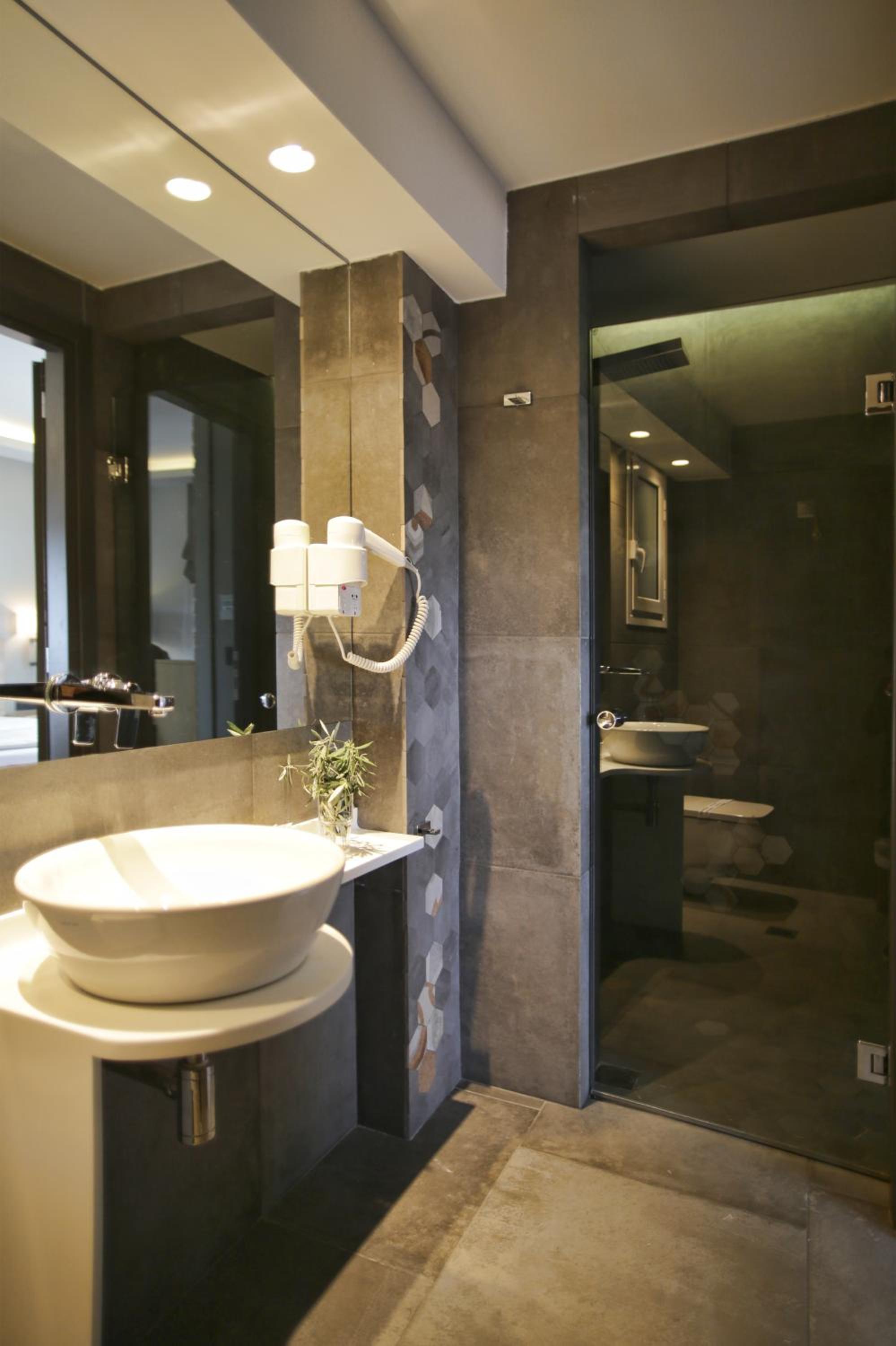 Standard Double or Twin Room with Side Sea View