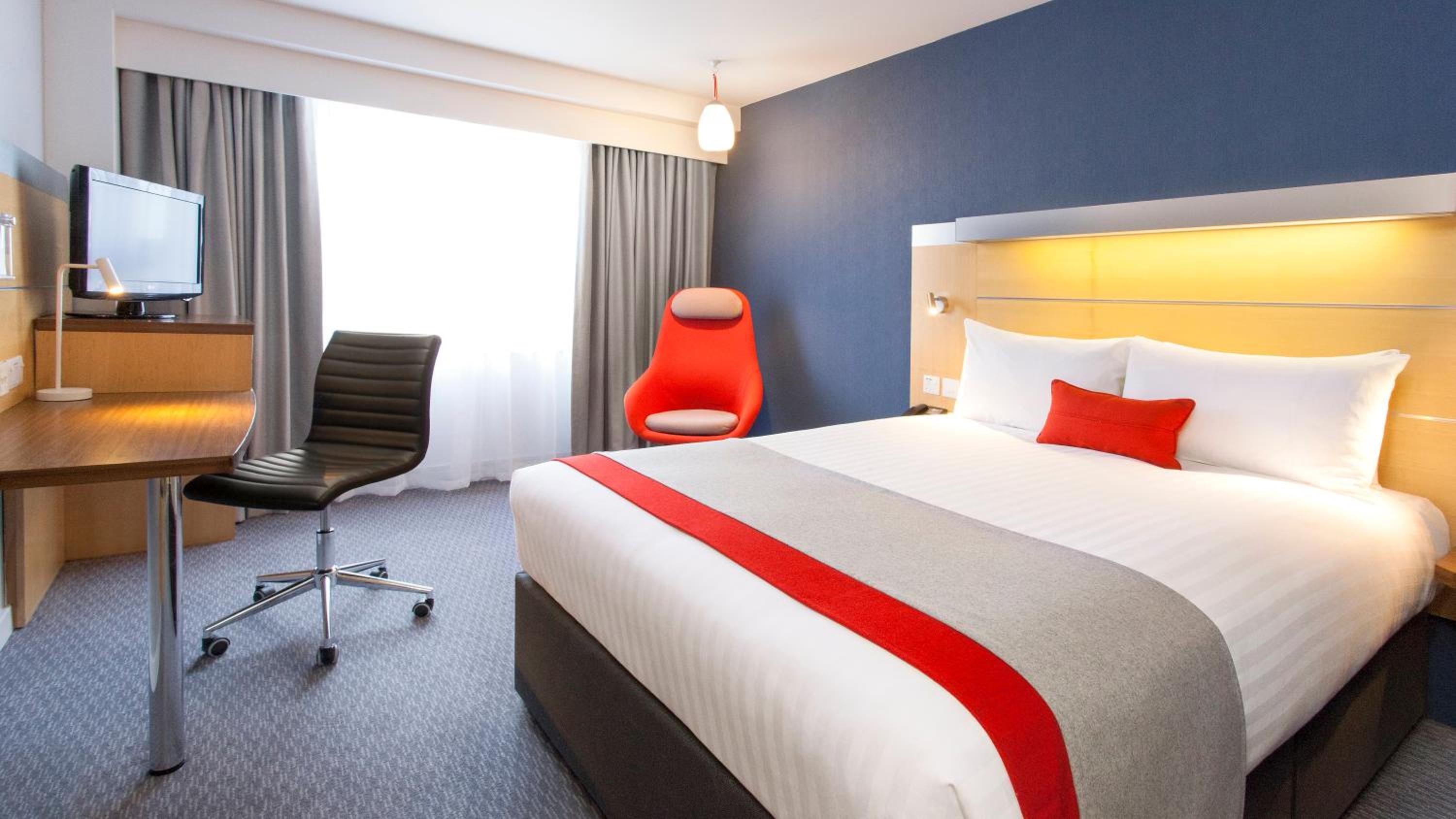 Standard Double Room with Free Hot Breakfast
