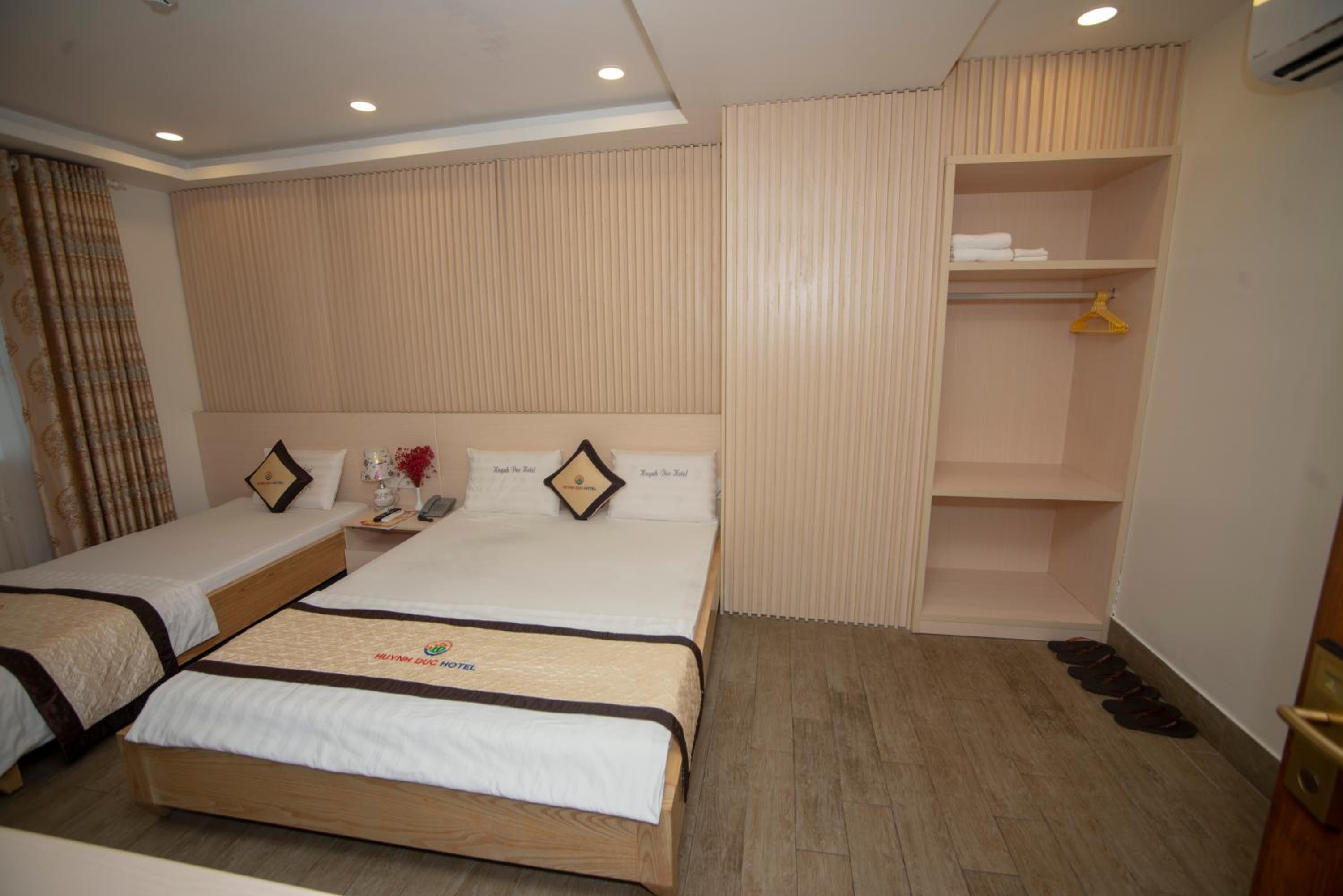 Luxury Triple Room