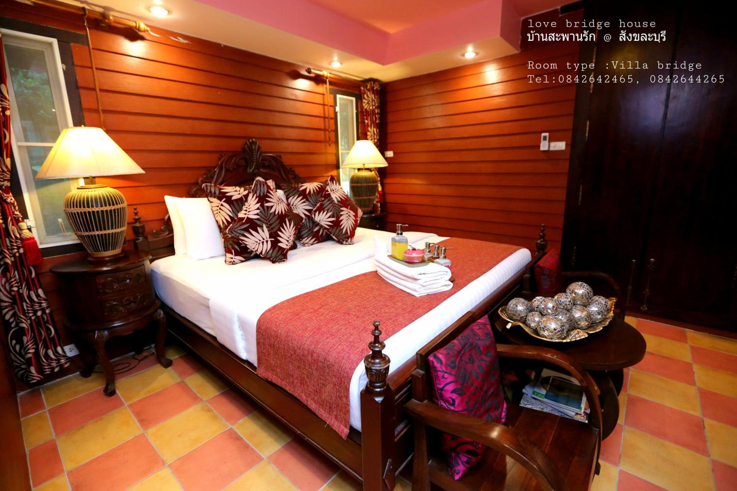 Three-Bedroom Villa - Photo 28