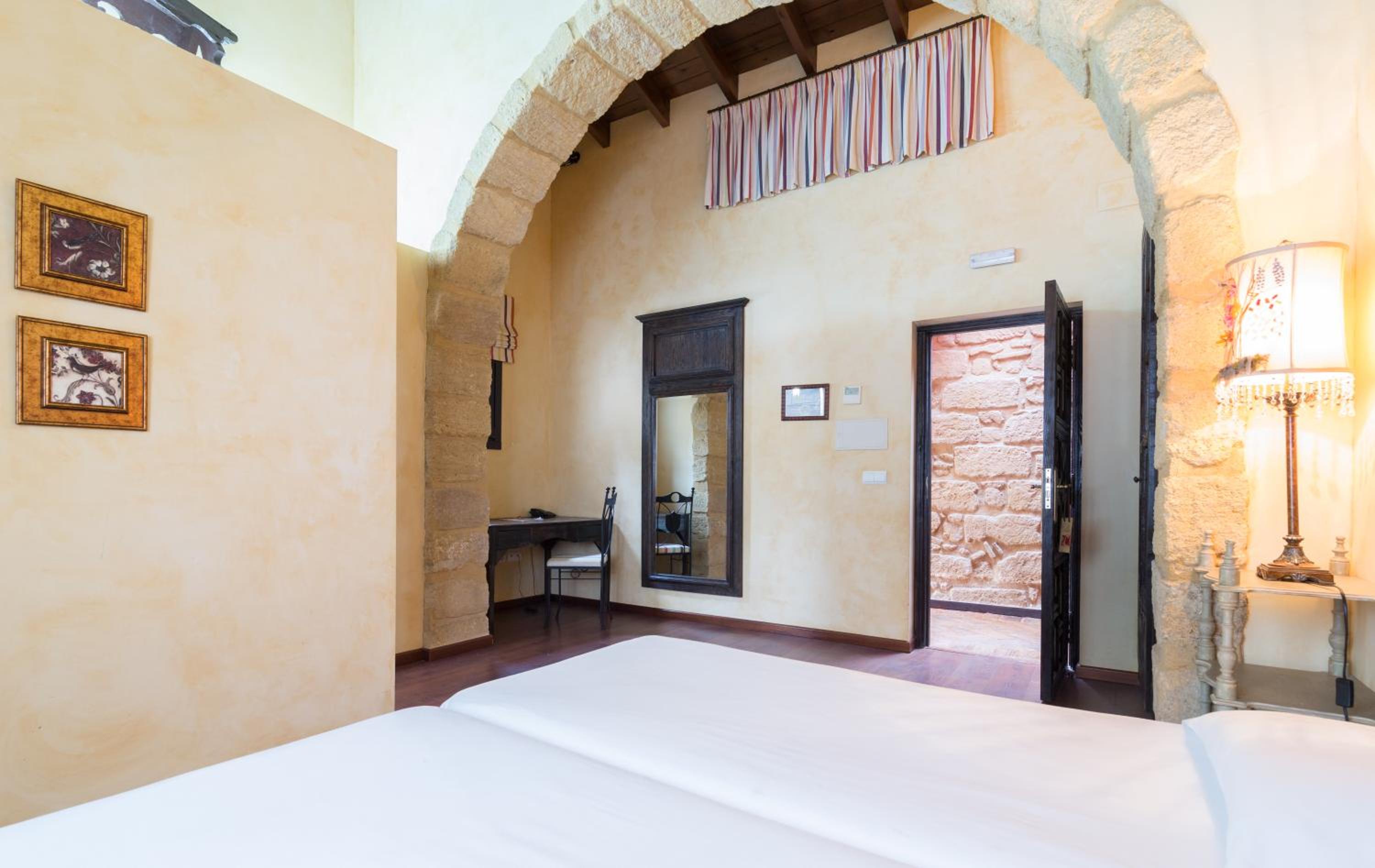 Superior Double Room - Photo 25
