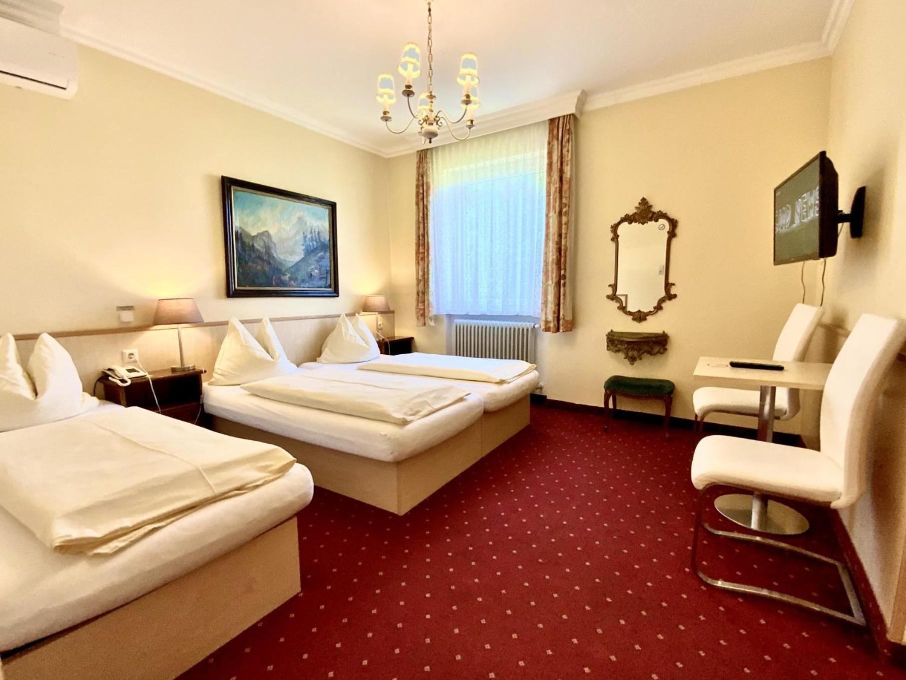 Family Room - Photo 3
