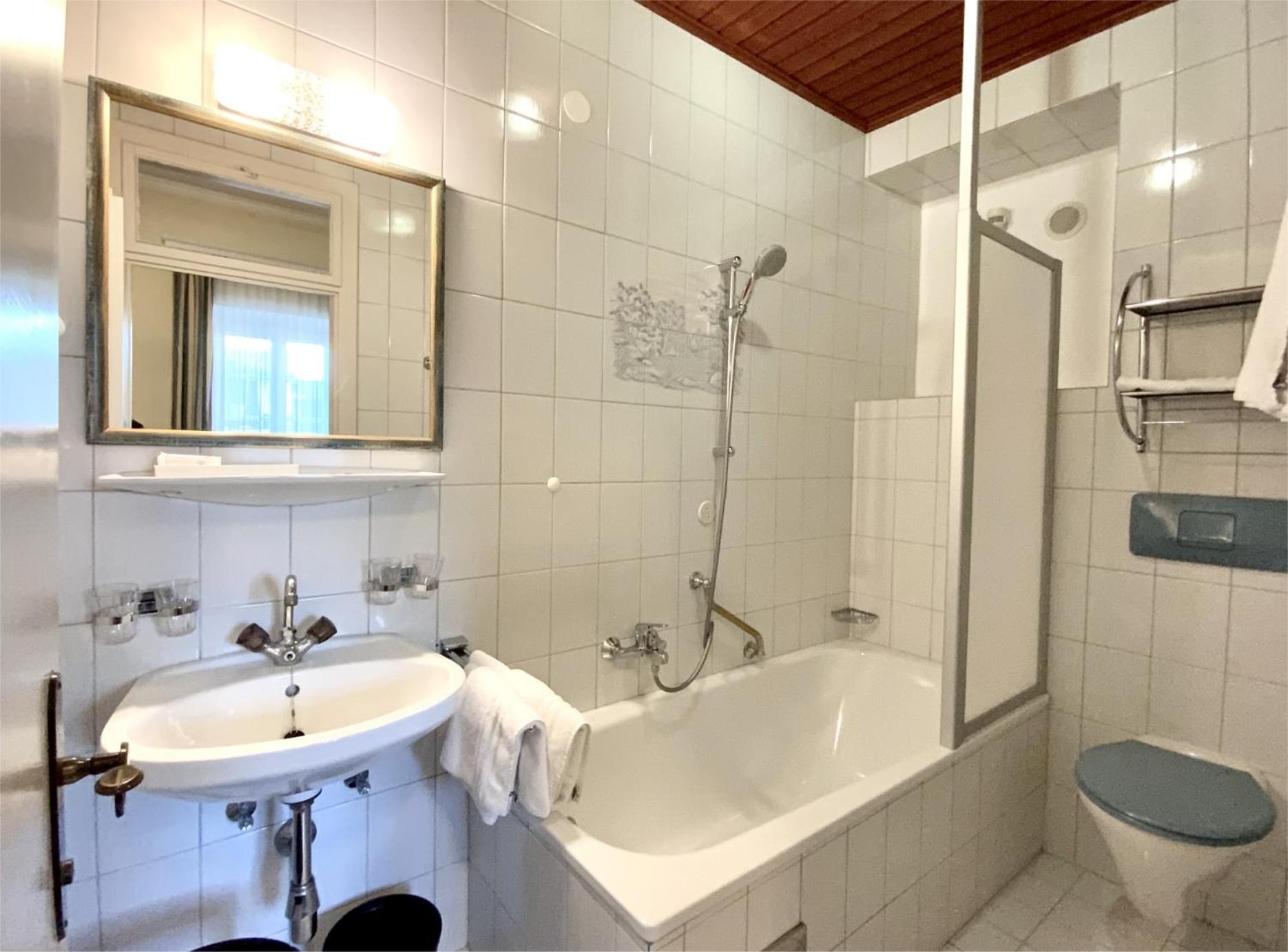 Quadruple Room - Photo 5