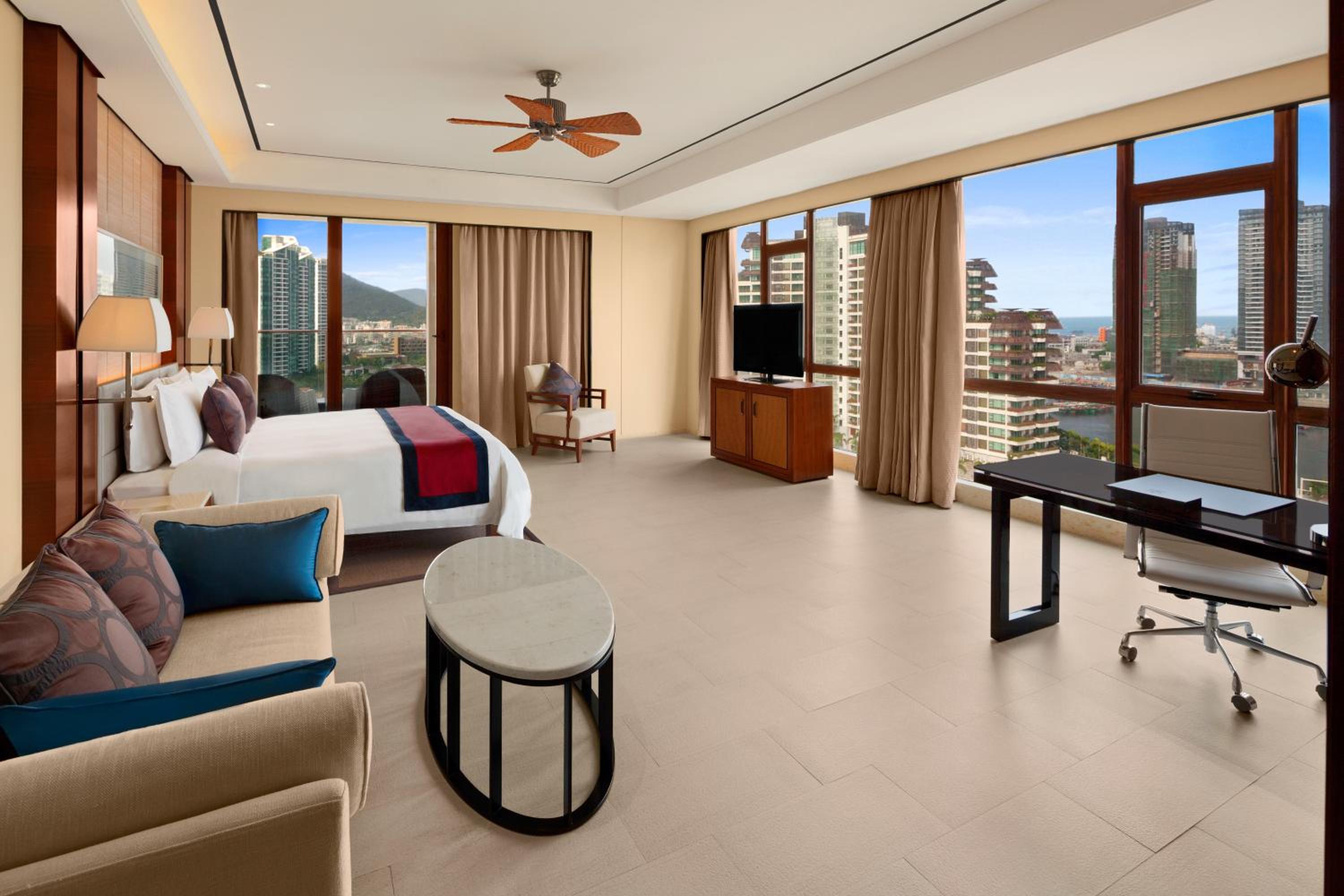 Executive Room photo 3