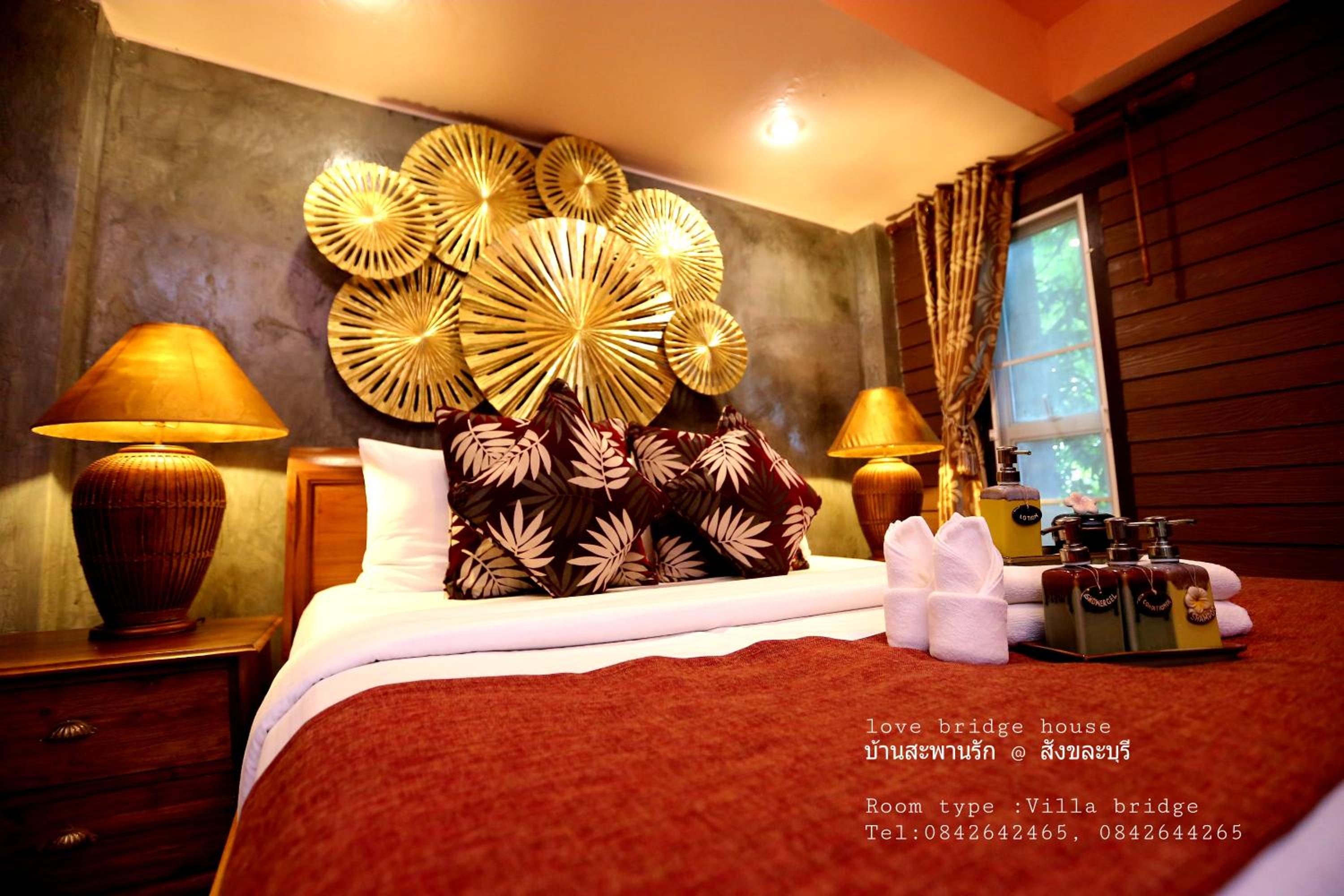 Three-Bedroom Villa - Photo 17