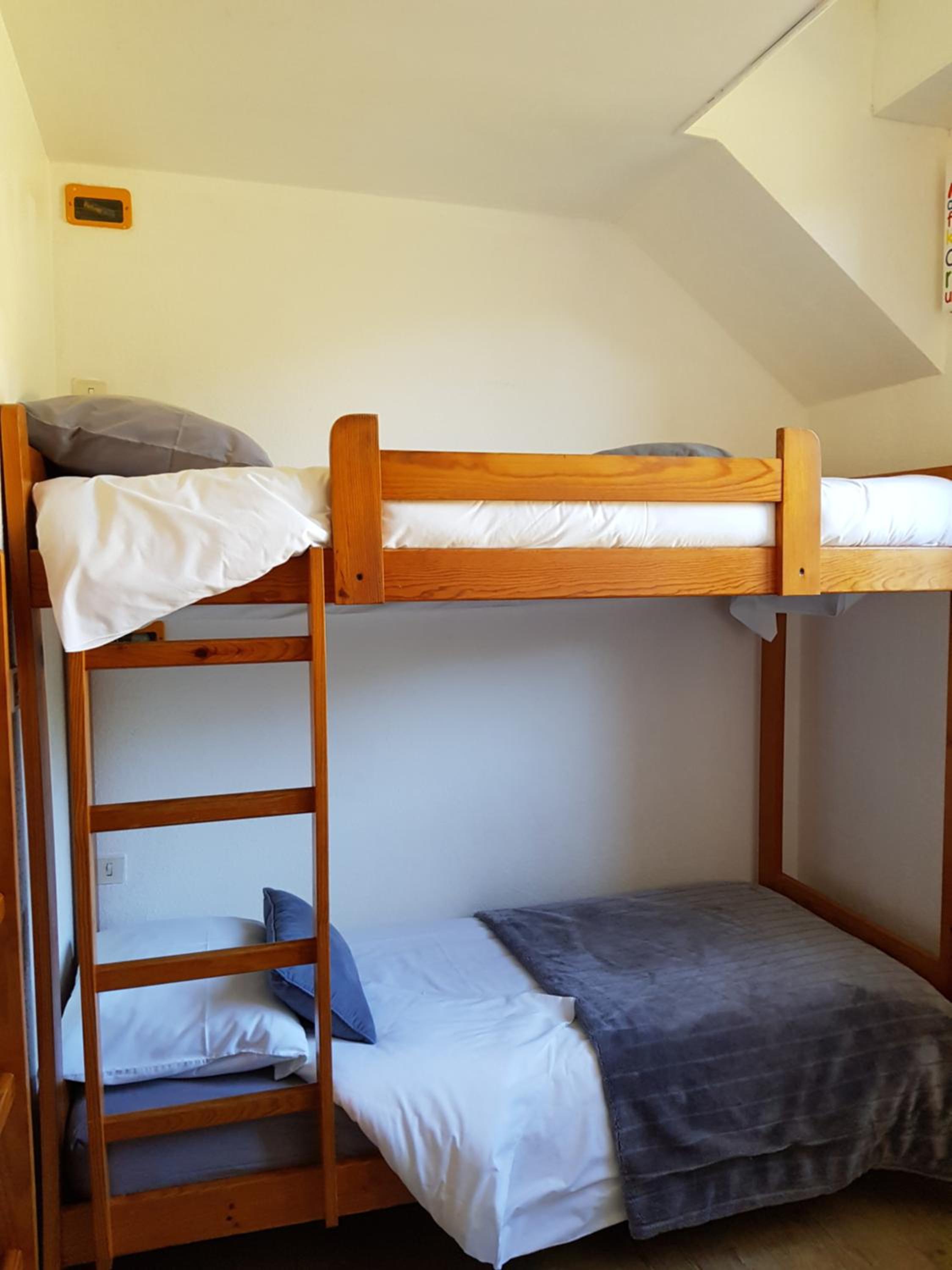 Economy Quadruple Room photo 1