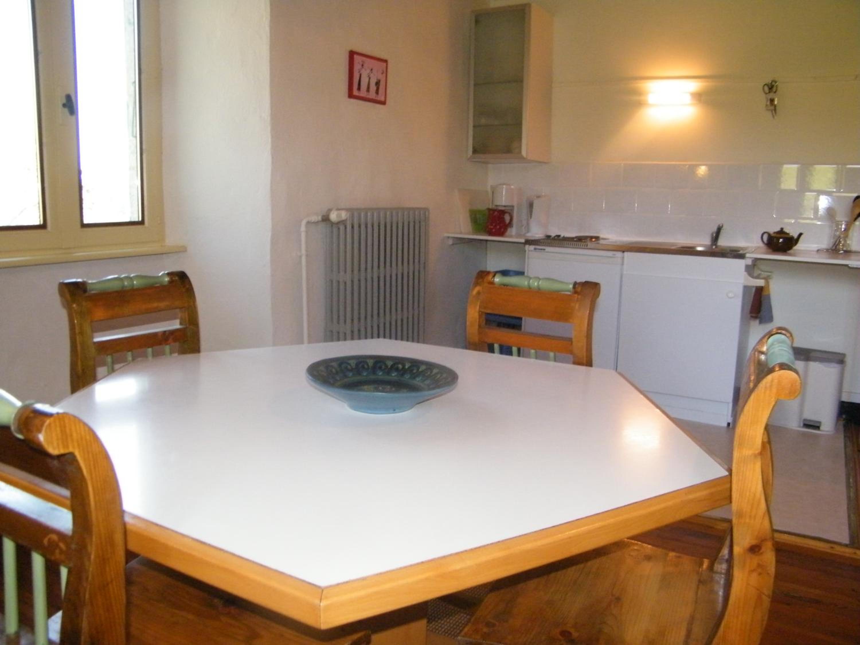 Apartment with Garden View - Photo 3