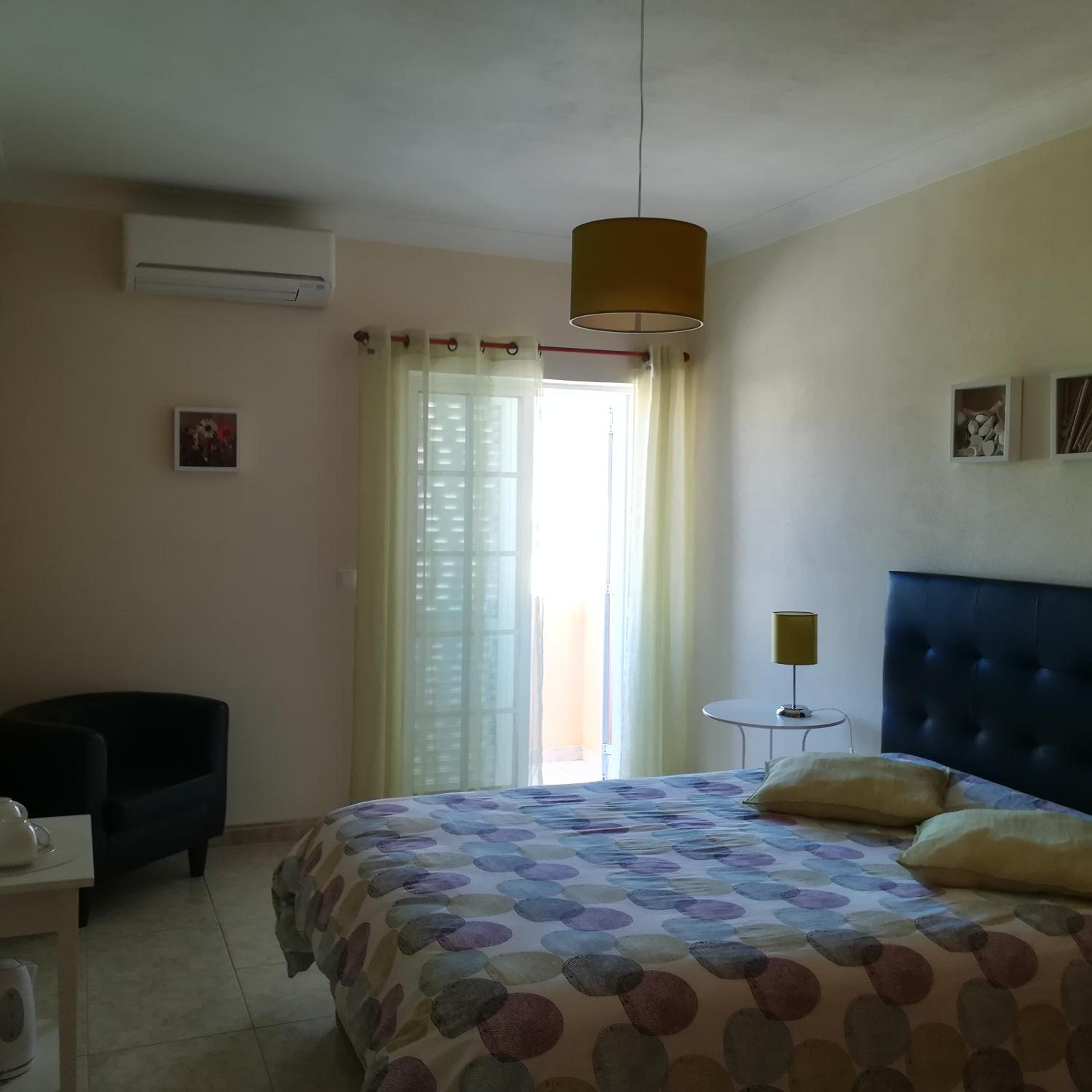 Villa com Piscina Privada