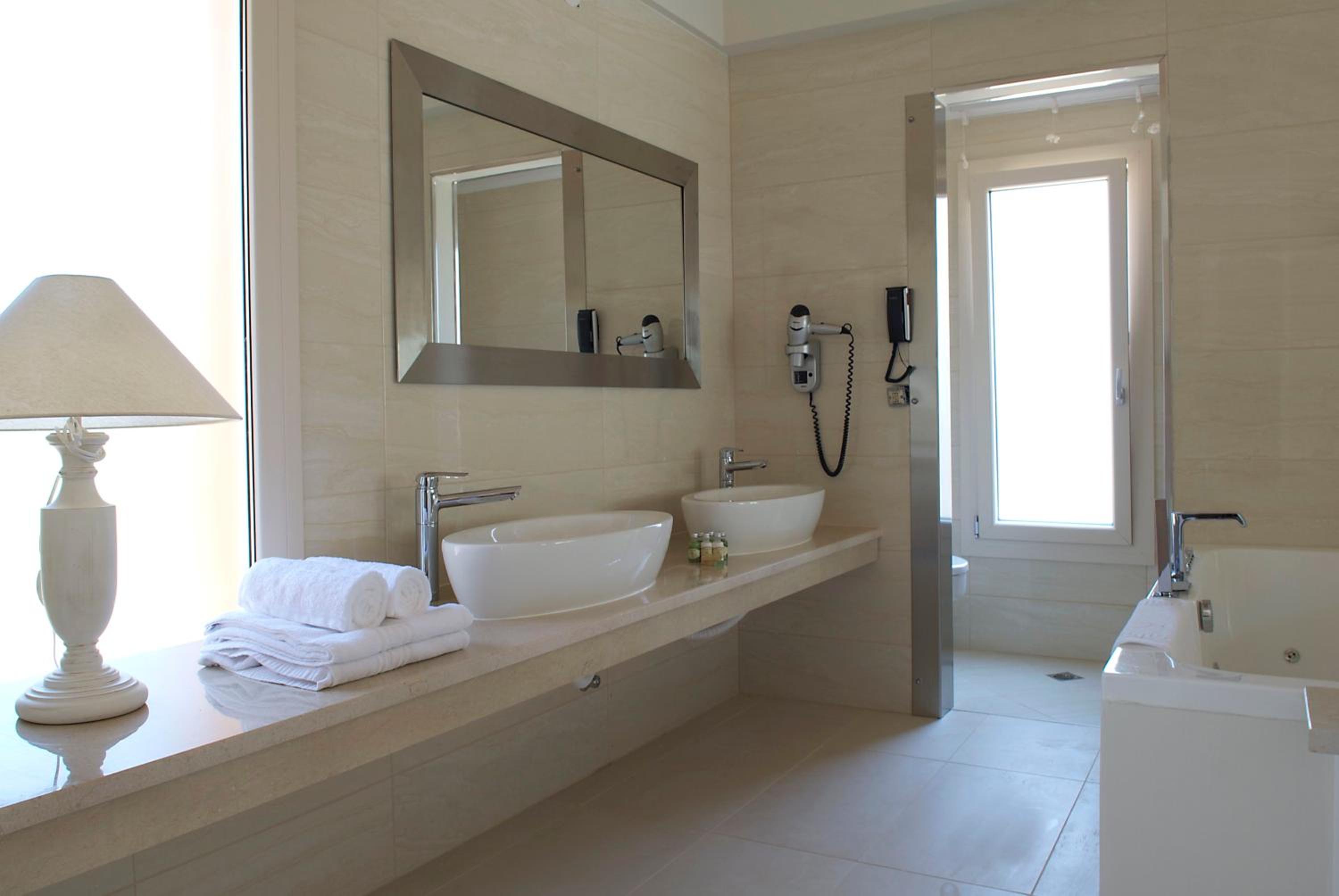 VIP Villa with Hot Tub and Private Pool - Photo 2