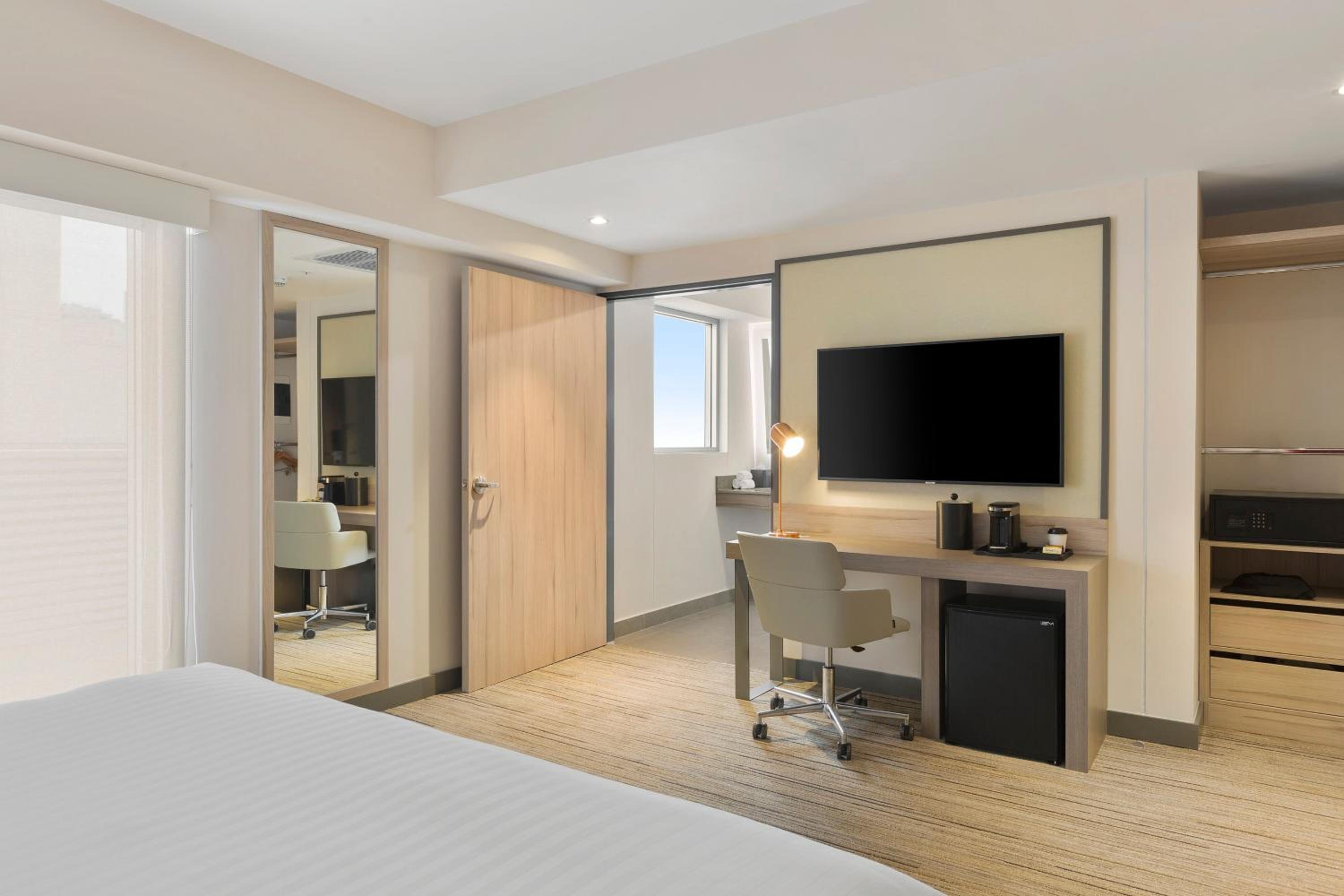 King Room - Disability Access photo 1