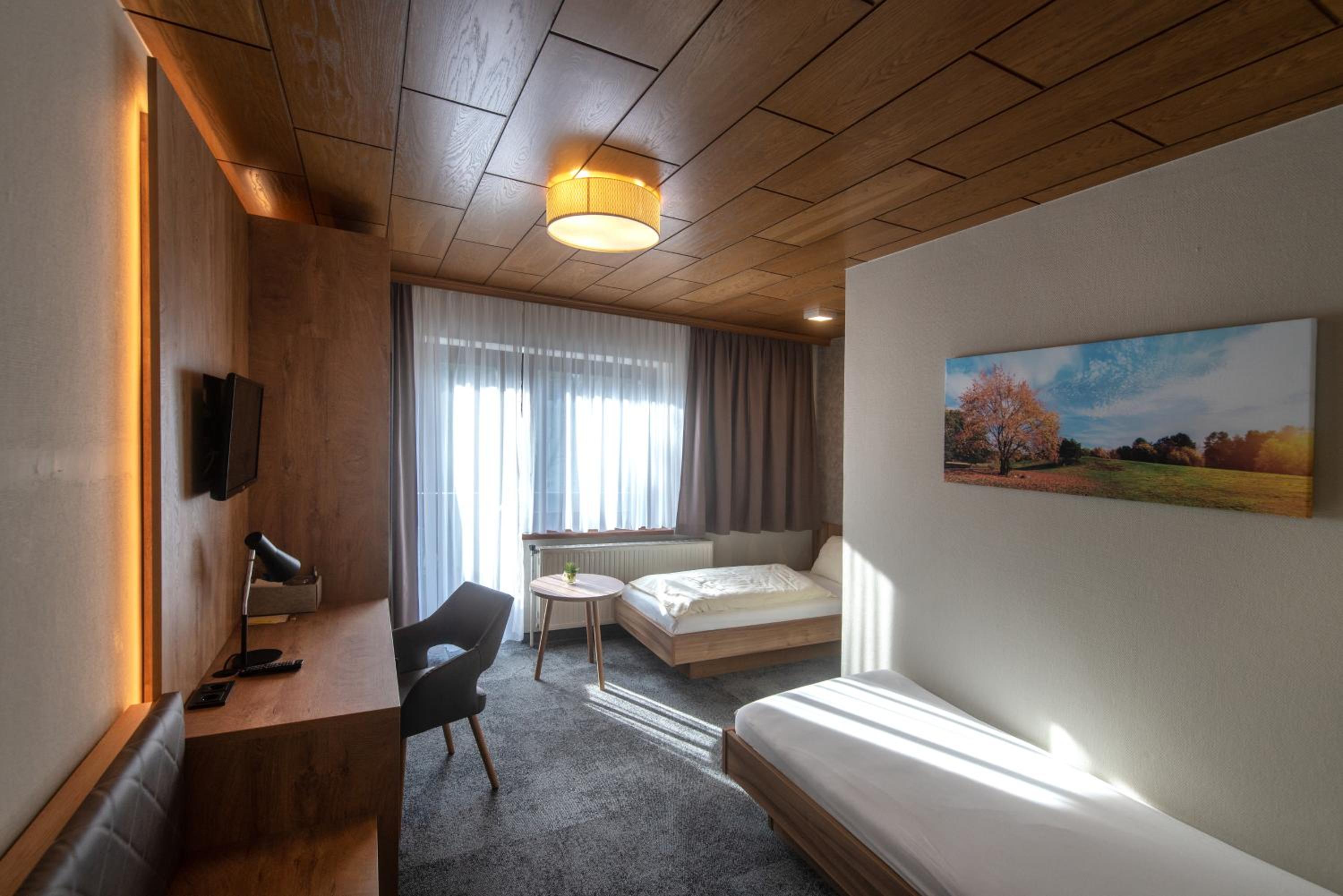 Single Room with Balcony photo 2