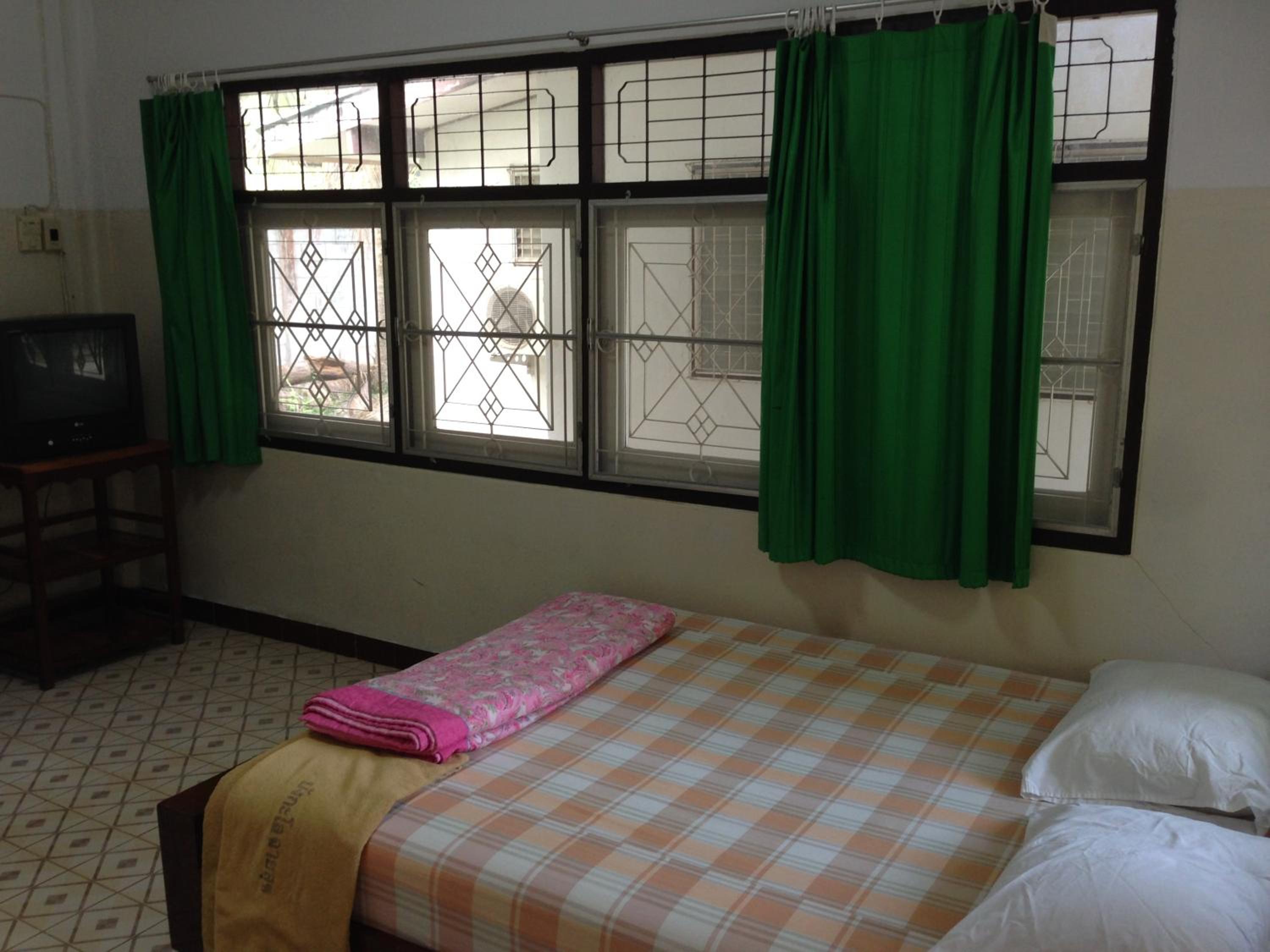 Economy Double Room - Photo 5