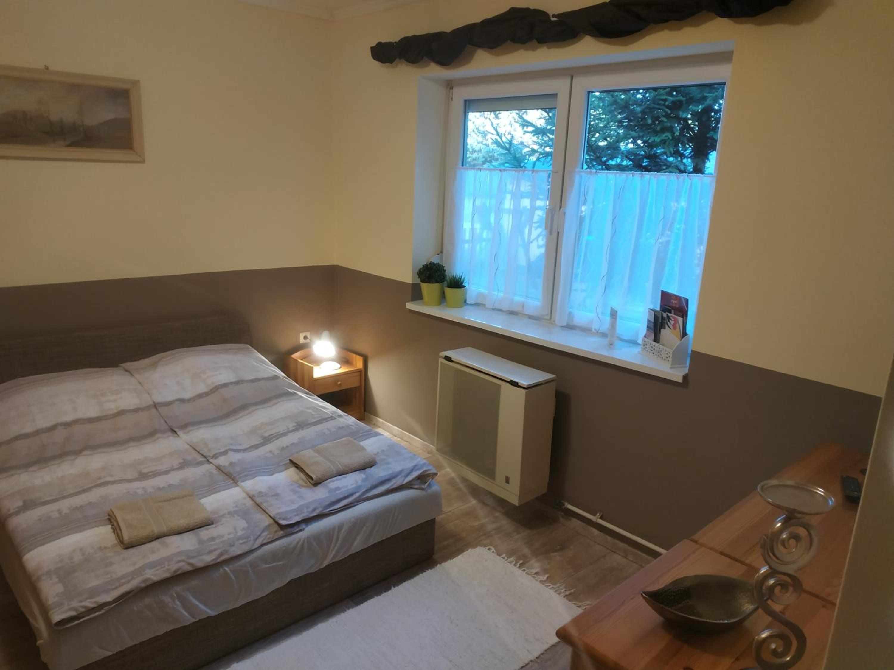 One-Bedroom Apartment photo 3