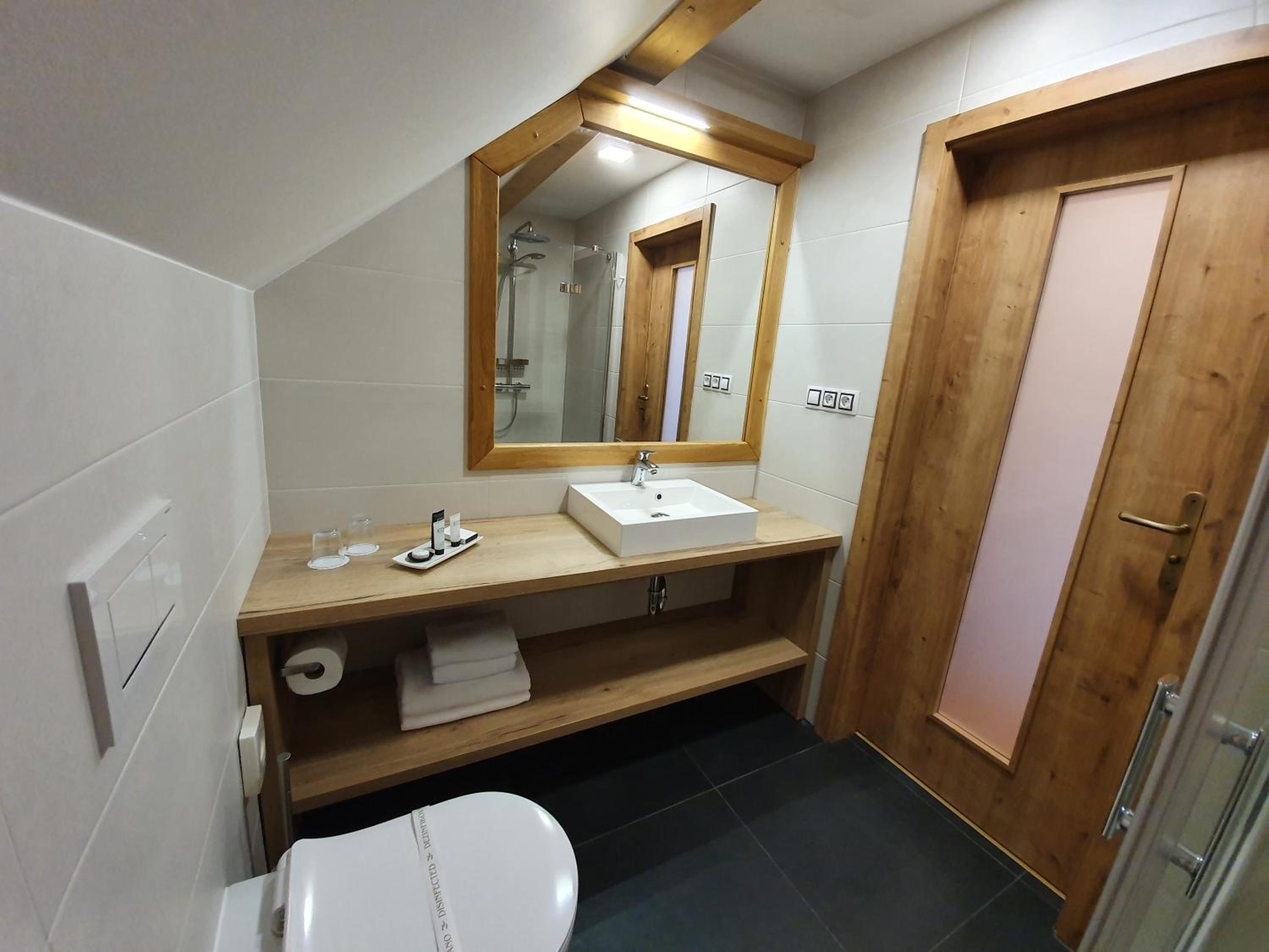 Double Room with Patio photo 2