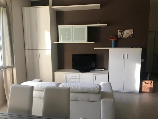 Two-Bedroom Apartment (6 Adults) photo 1