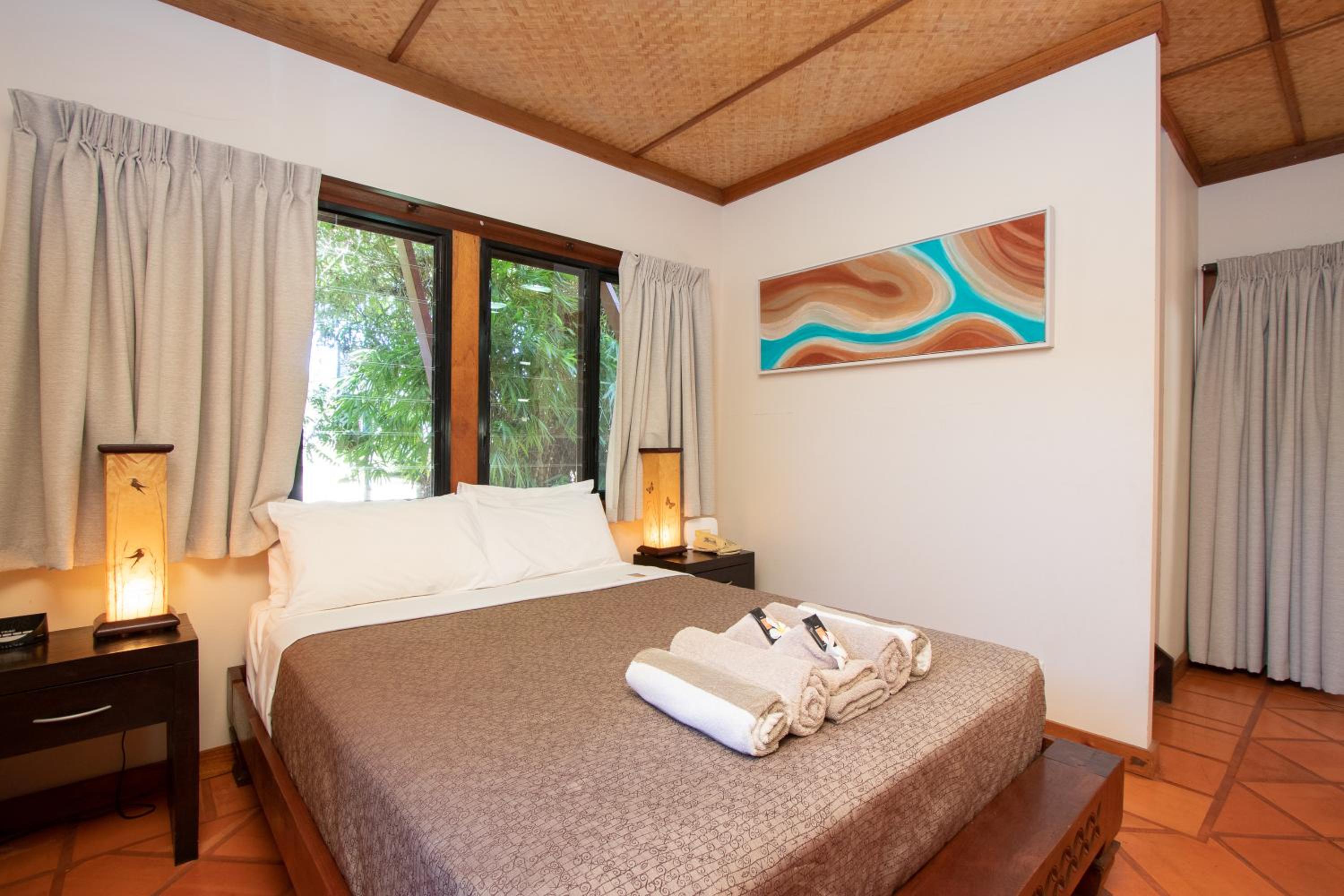 Two-Bedroom Villa - Photo 4