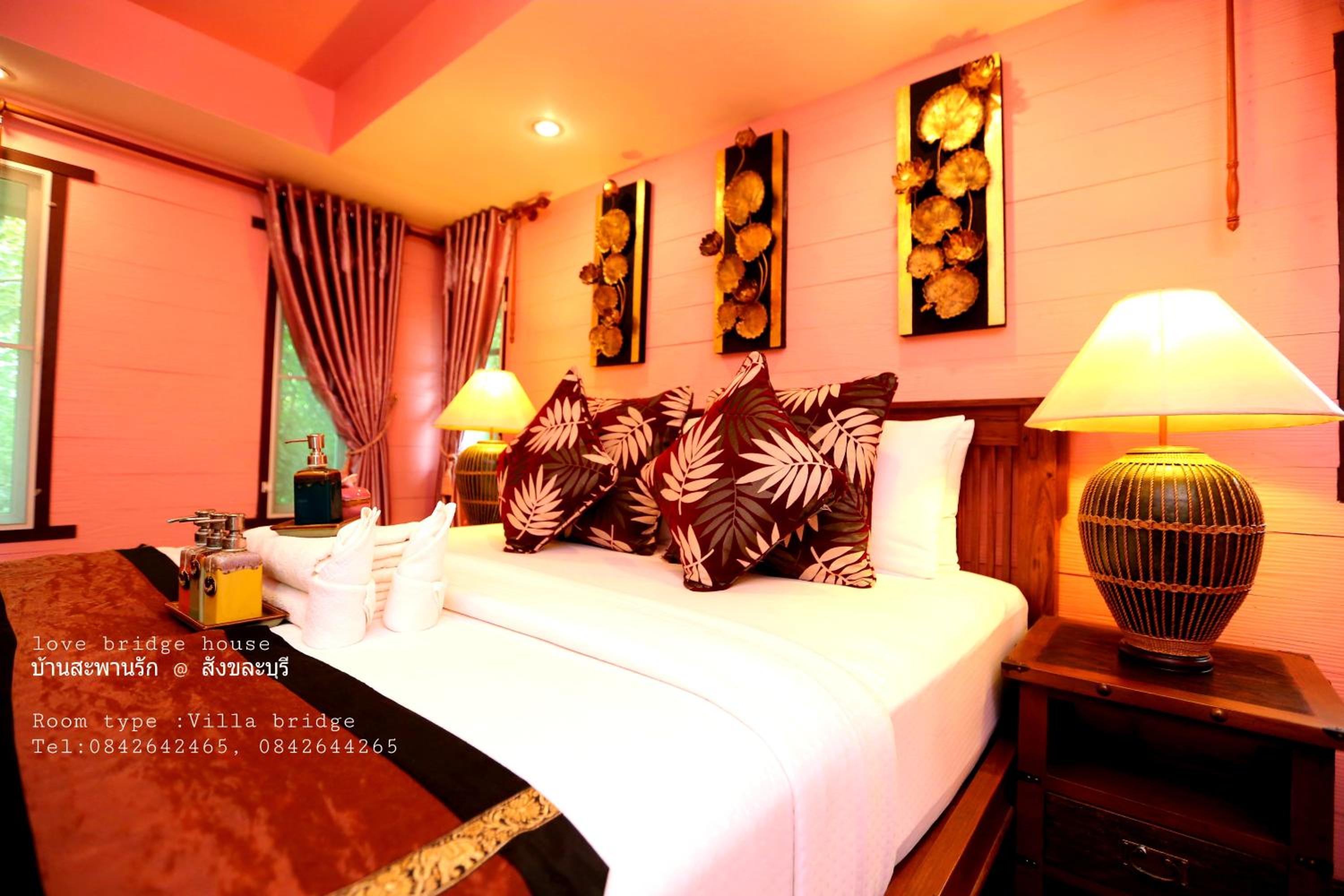 Three-Bedroom Villa - Photo 41
