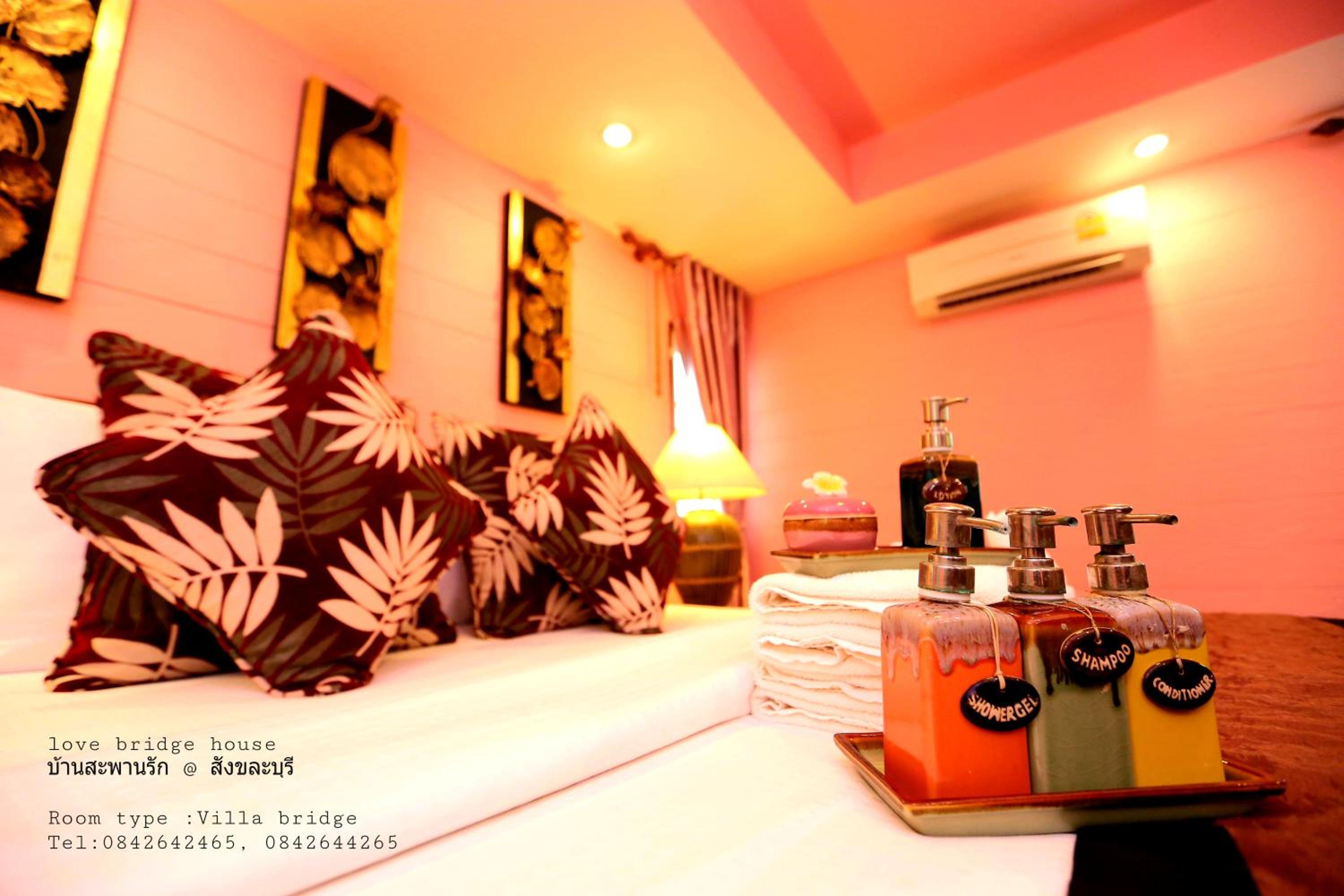 Three-Bedroom Villa - Photo 39