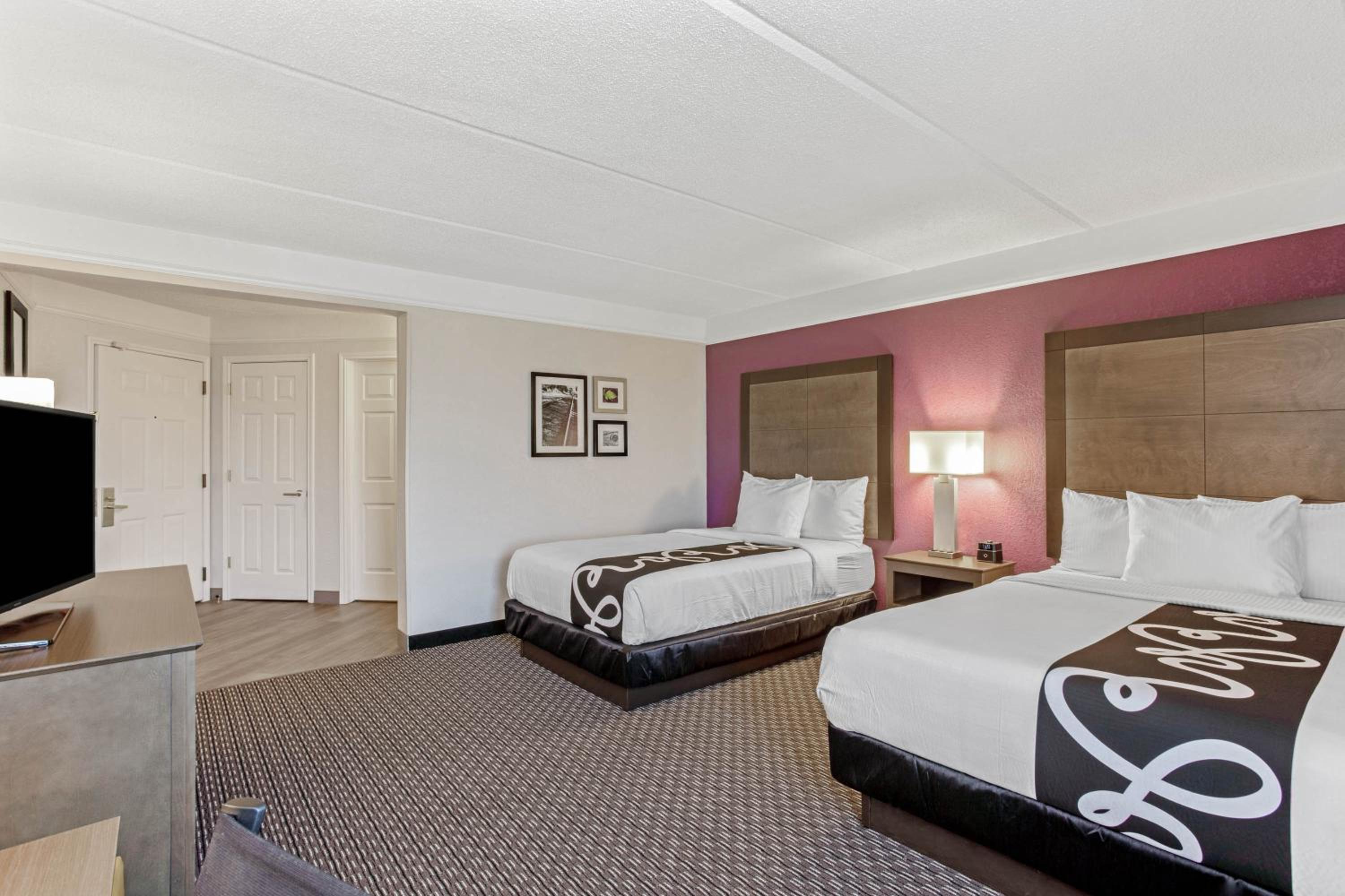 Deluxe Double Room with Two Double Beds