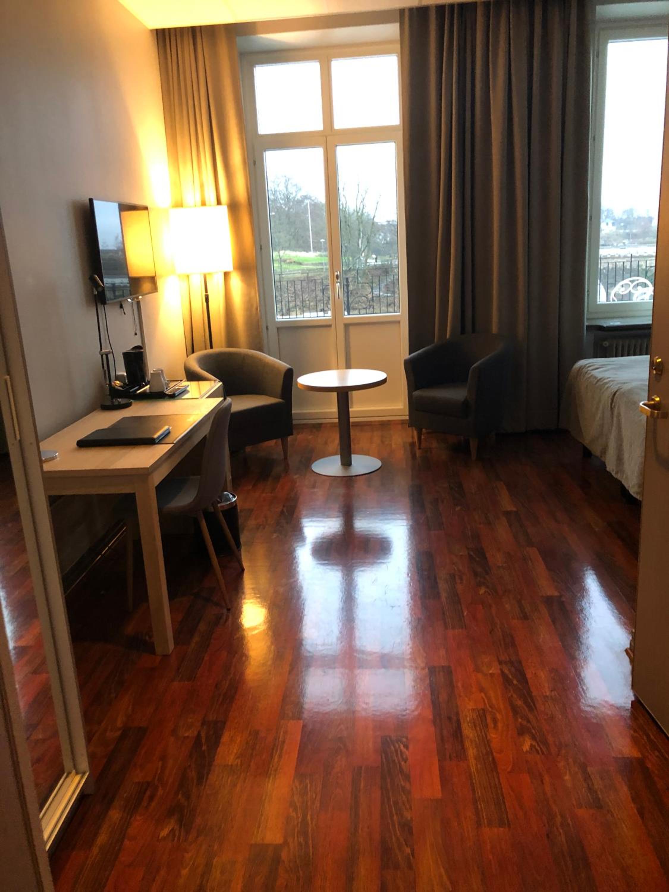 Double Room with Terrace - Photo 8