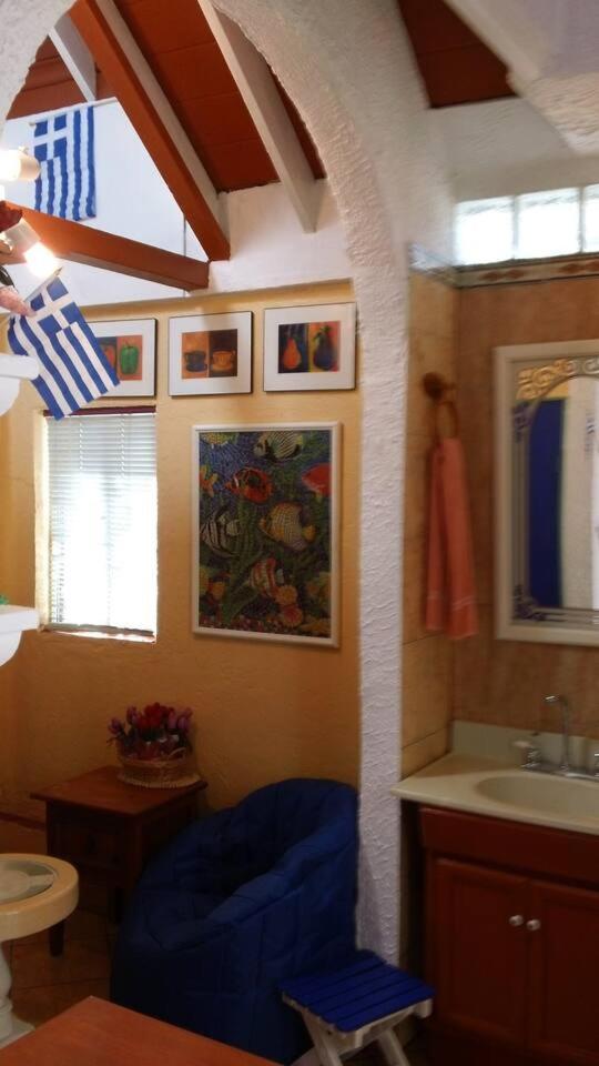 Deluxe Bungalow with Garden View - Photo 12