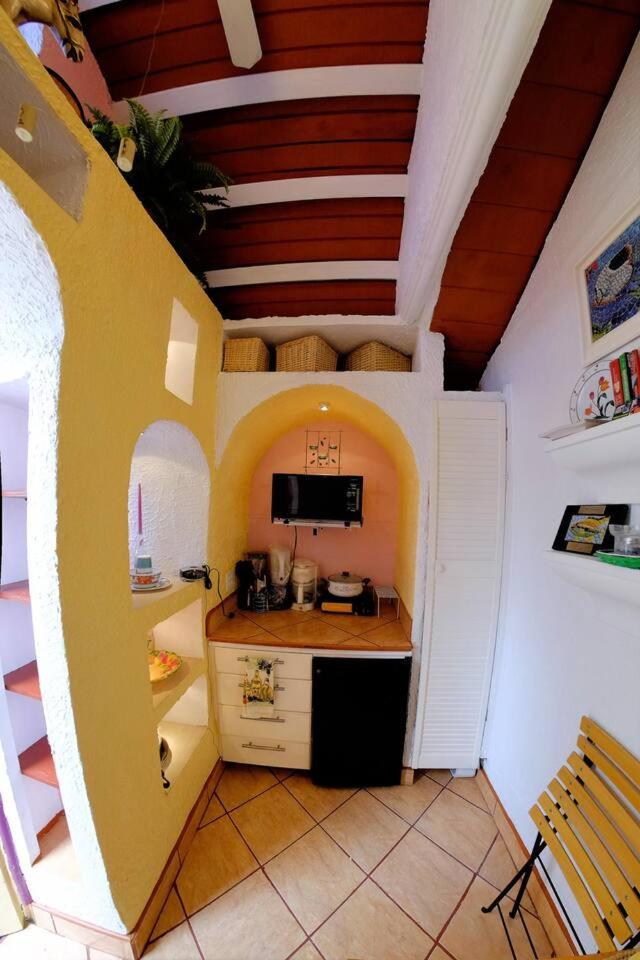Deluxe Bungalow with Garden View - Photo 20