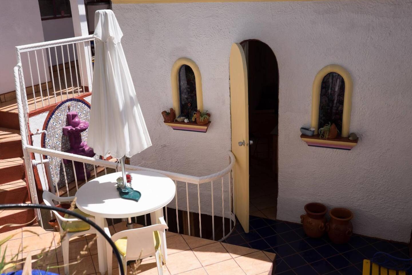 Deluxe Bungalow with Garden View - Photo 9
