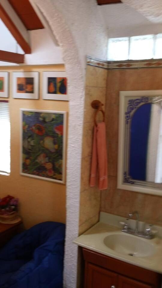 Deluxe Bungalow with Garden View - Photo 14
