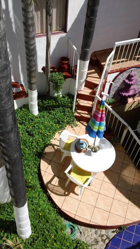 Deluxe Bungalow with Garden View - Photo 6