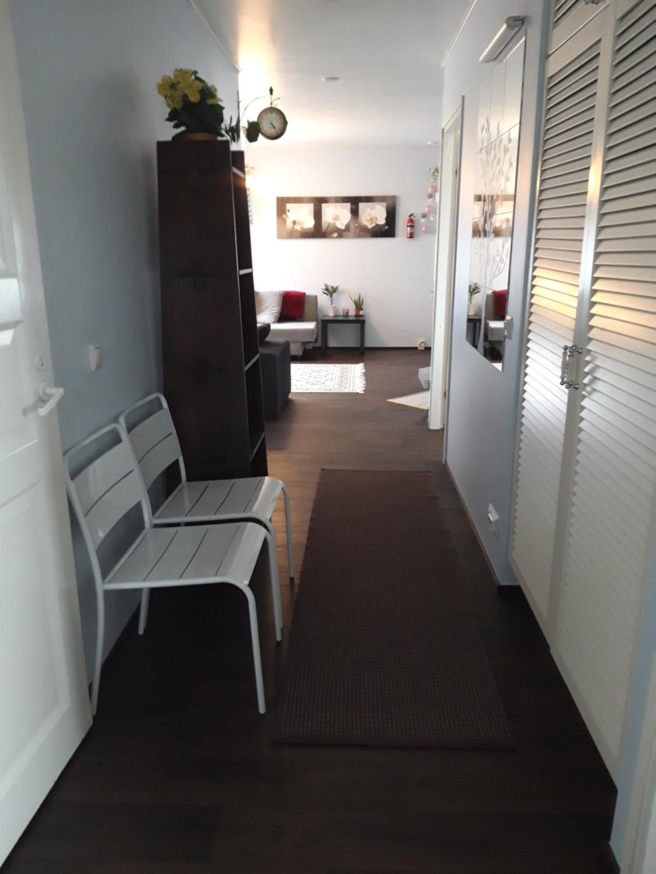 Two-Bedroom Apartment - Photo 4