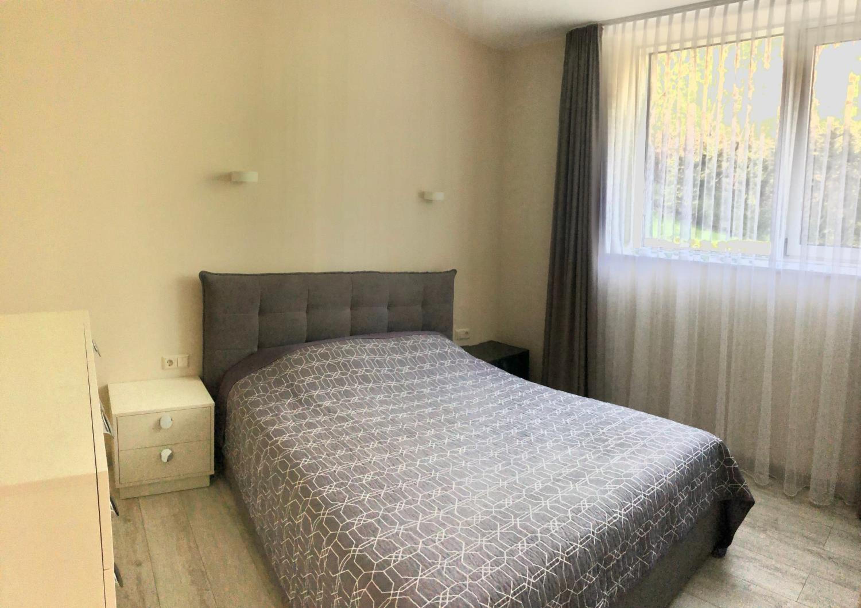 One Bedroom Apartment - Lower Ground Floor photo 3