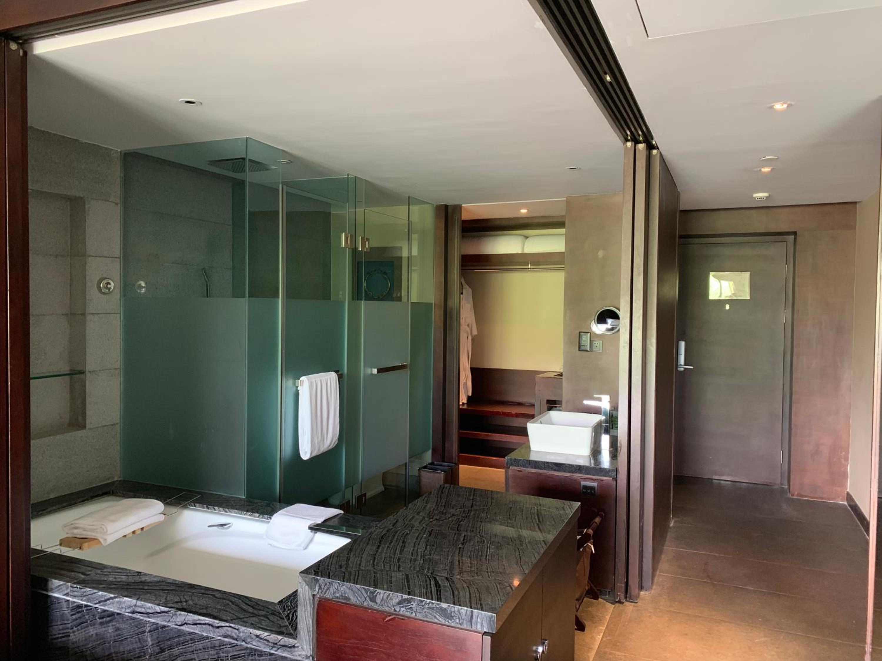 Superior Twin Room photo 3