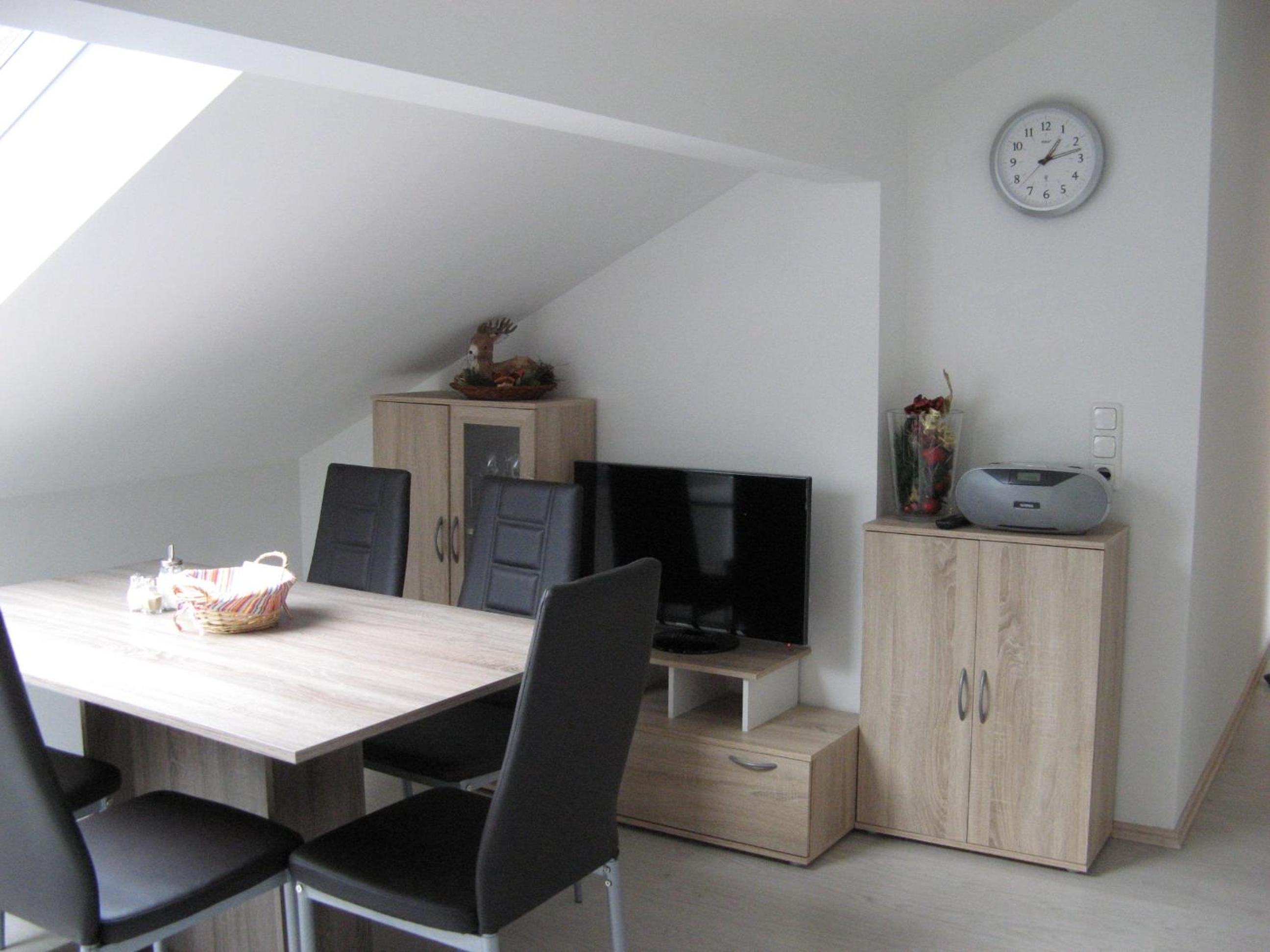 Apartment with Castle View - Attic photo 2
