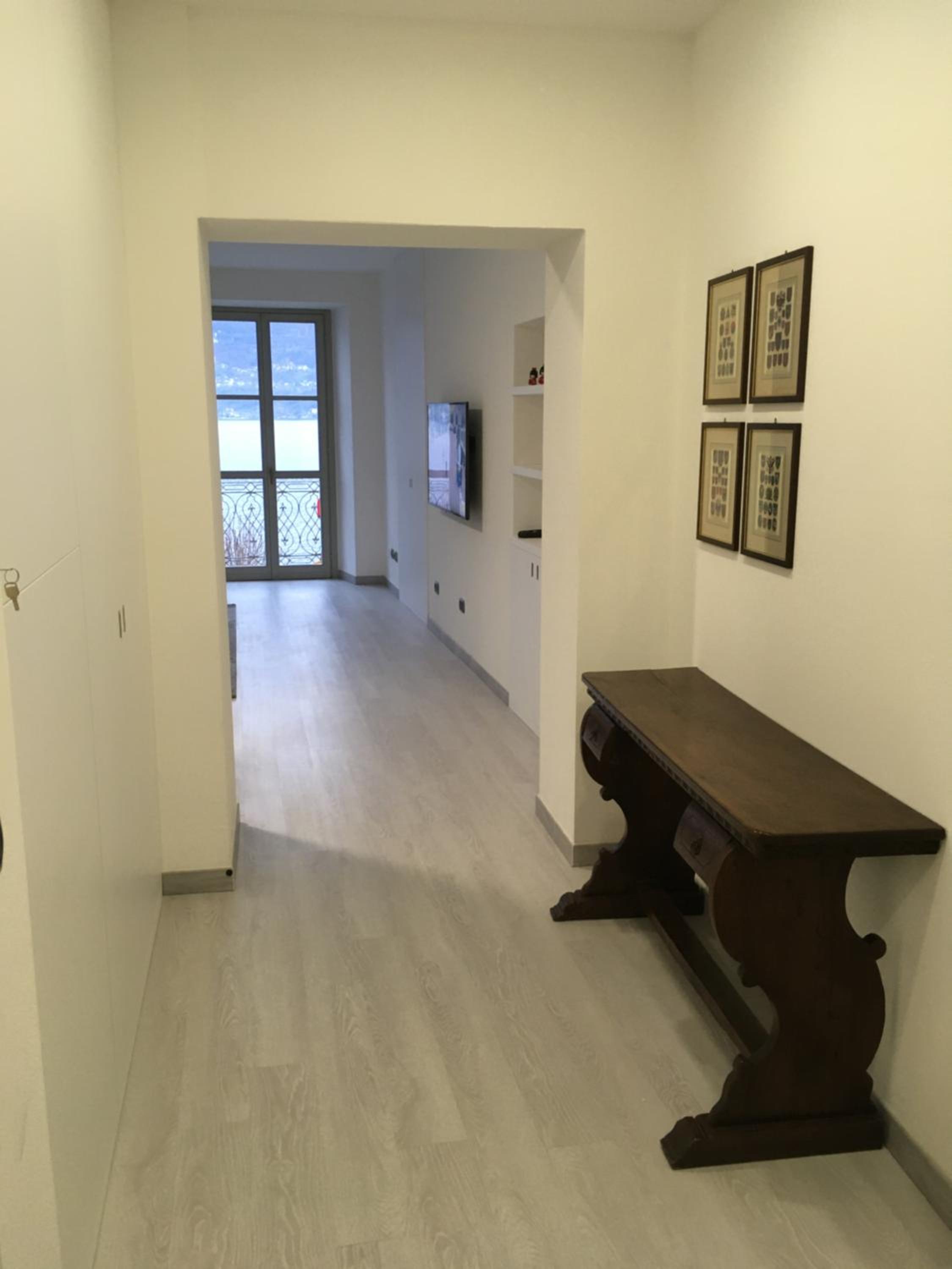 Apartment with Lake View - Photo 40