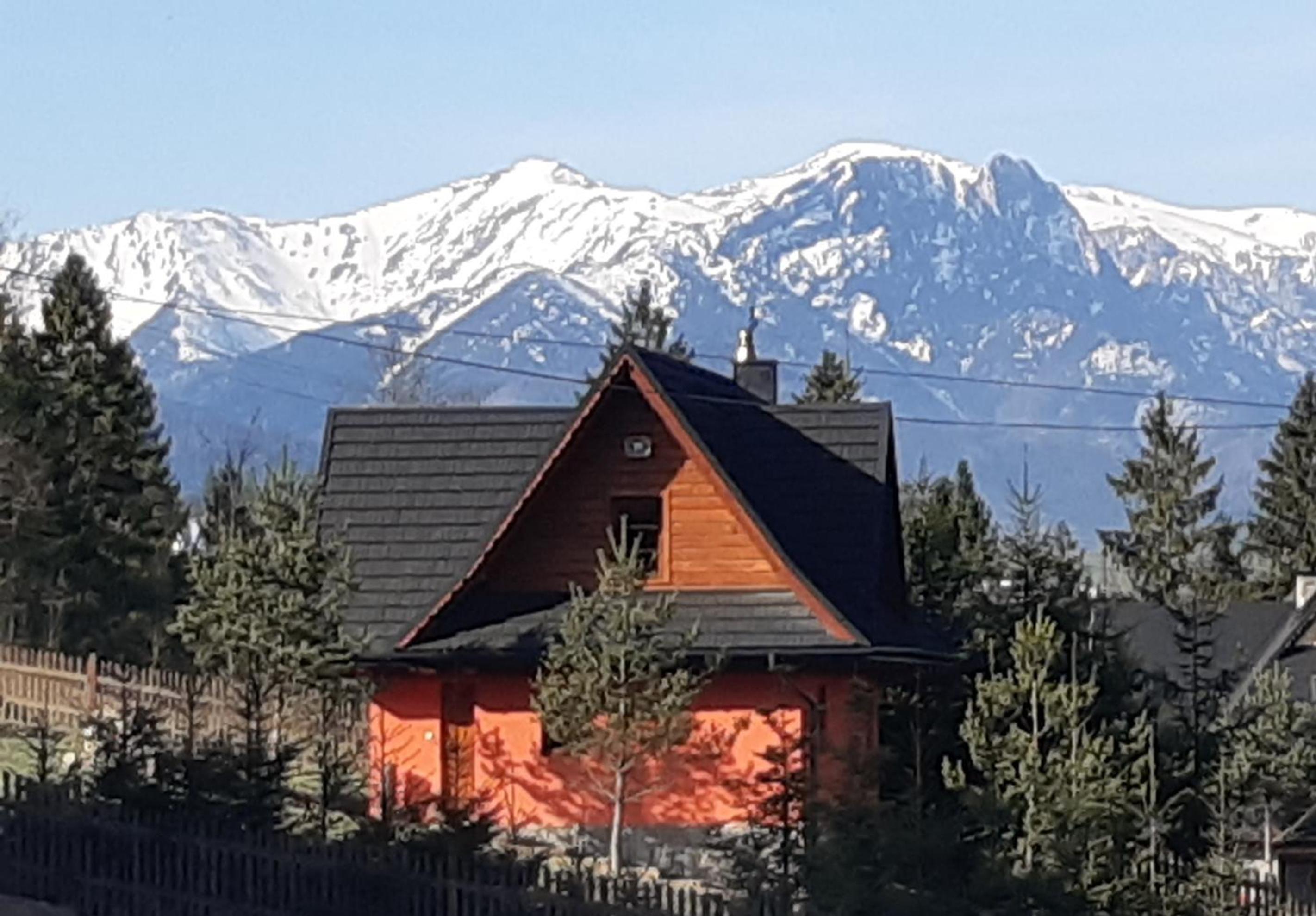 Three-Bedroom Chalet photo 3
