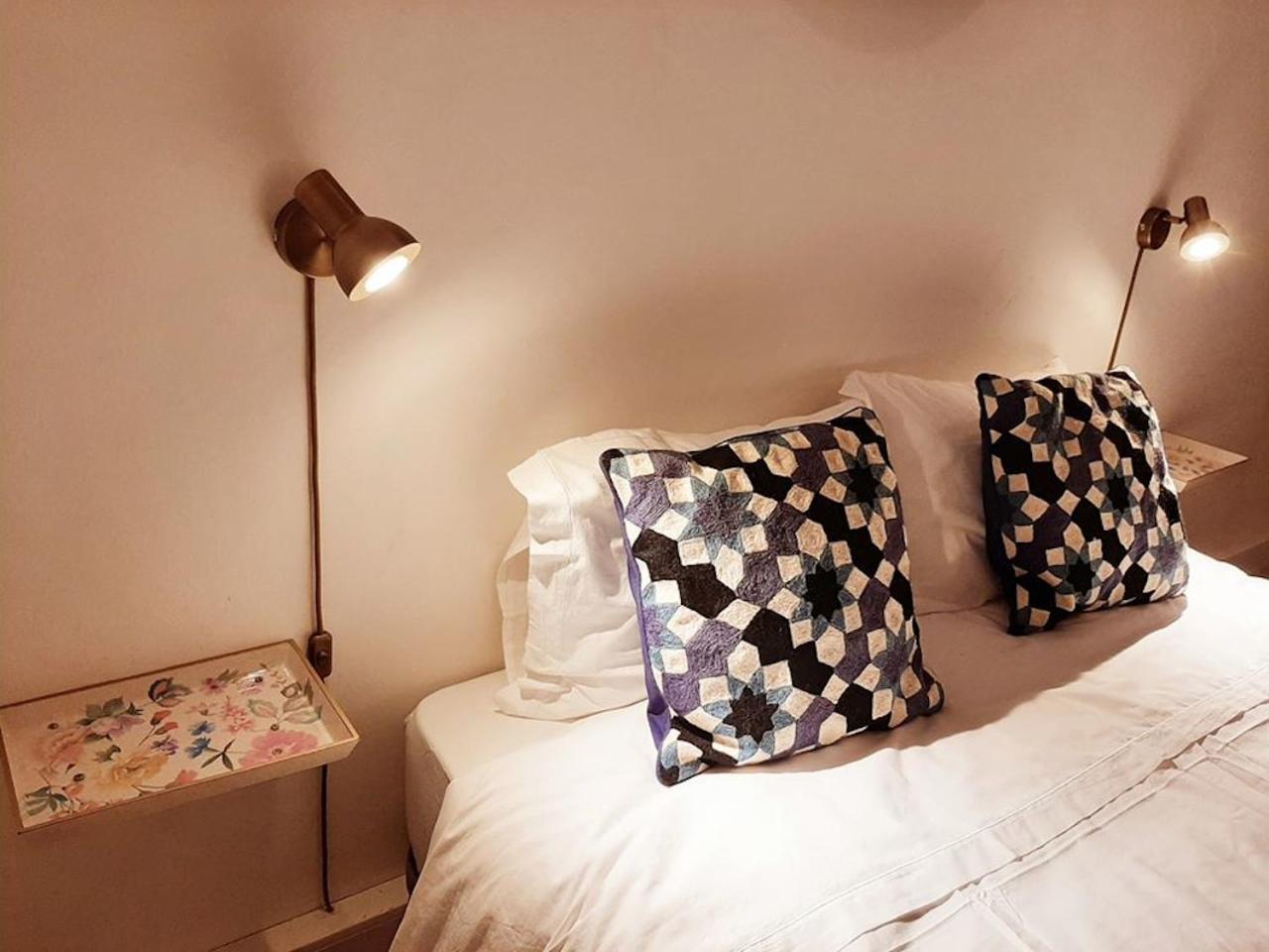 Standard Double Room with Shared Bathroom photo 1