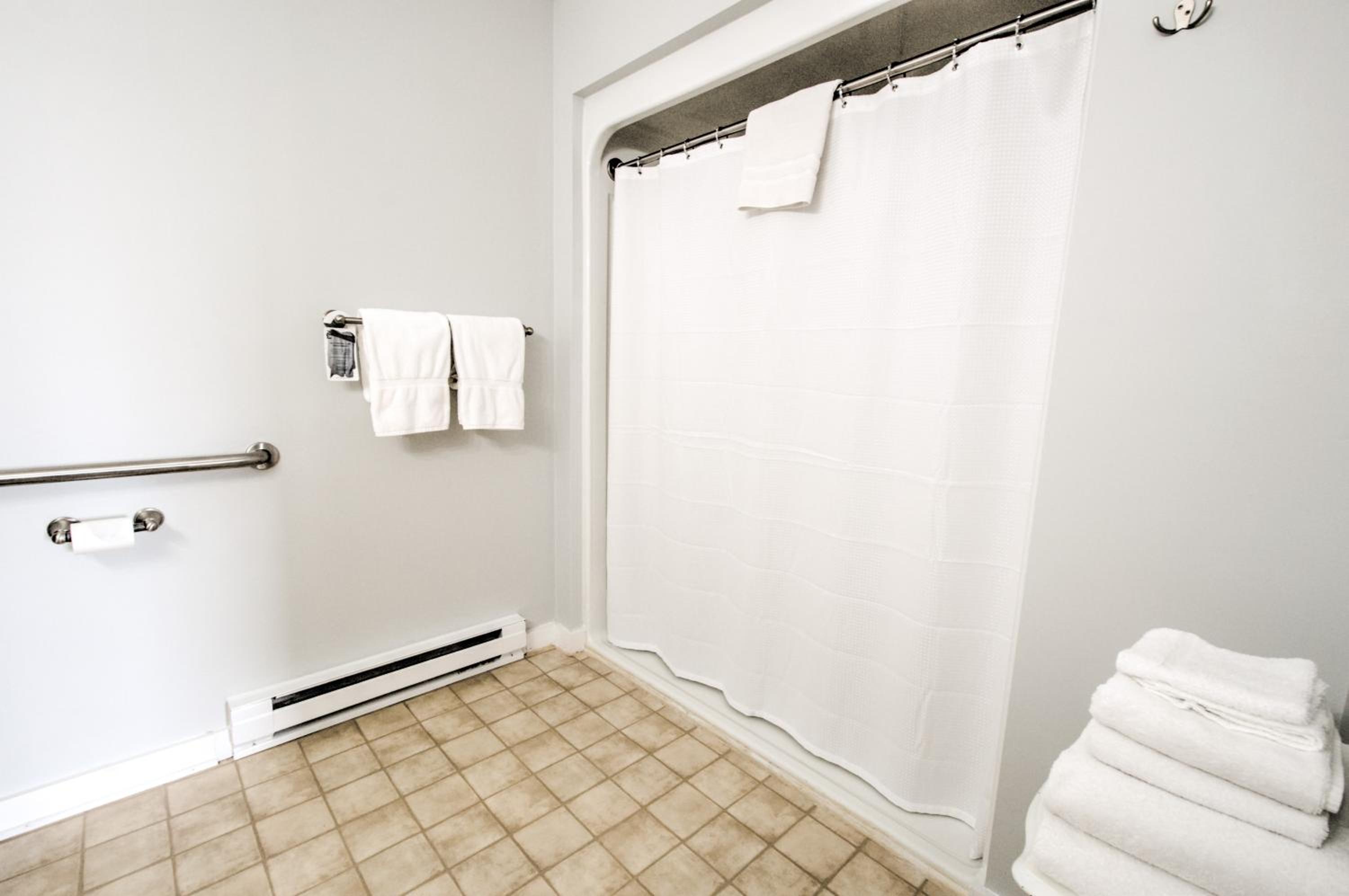 East Shore Lodging, Fotografia 6