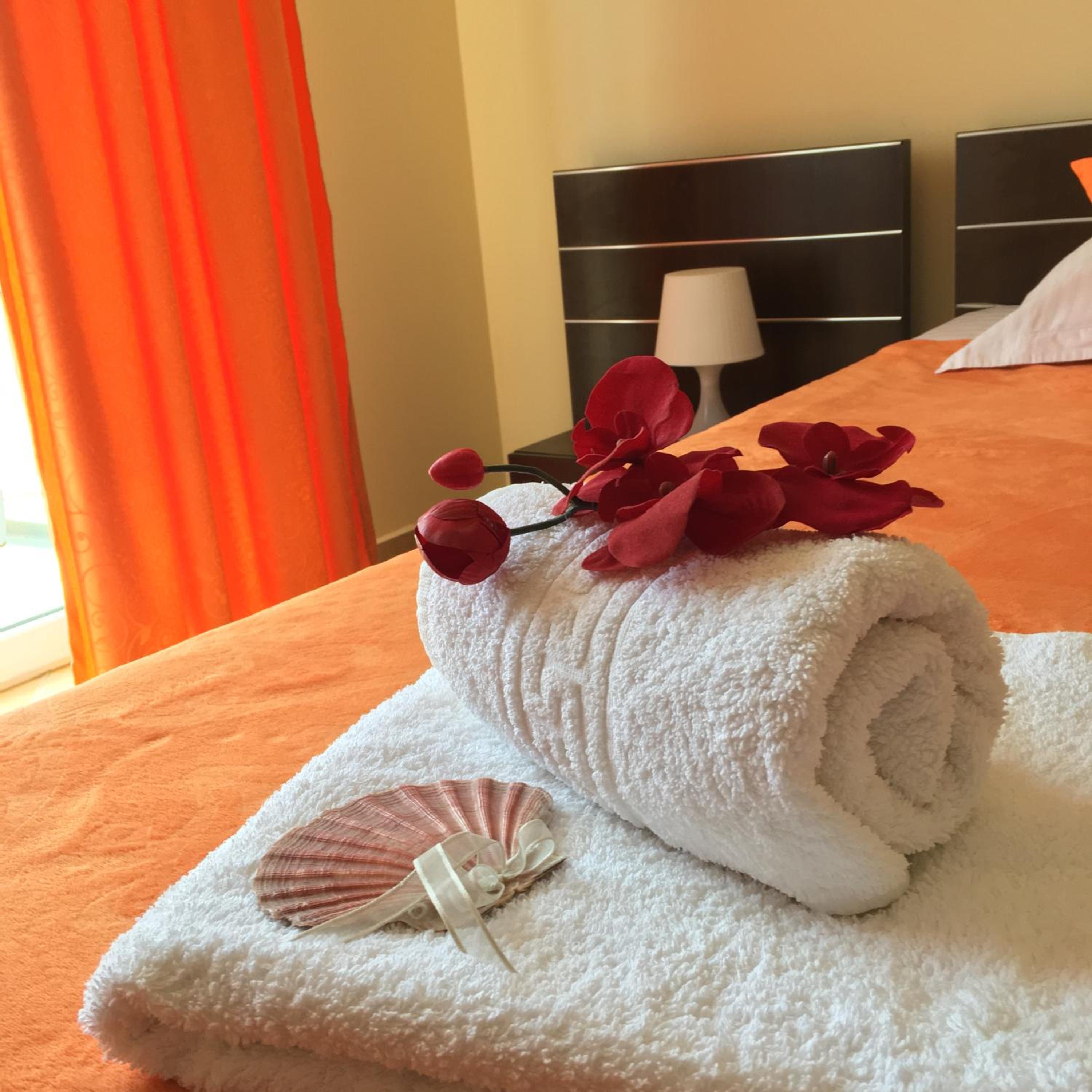 Standard Double Room - Photo 4
