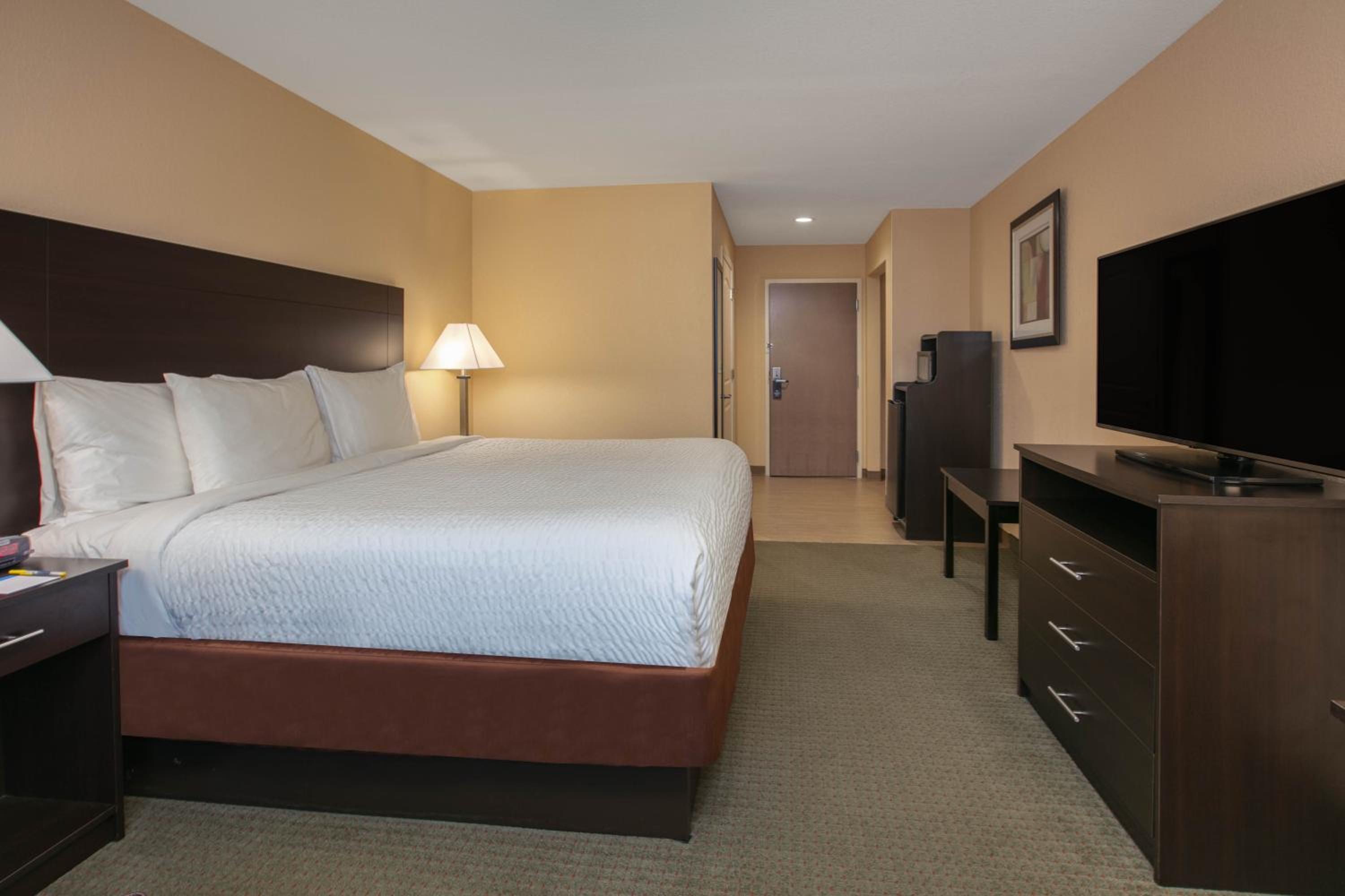 Days Inn & Suites by Wyndham Florence/Jackson Area, Foto 3